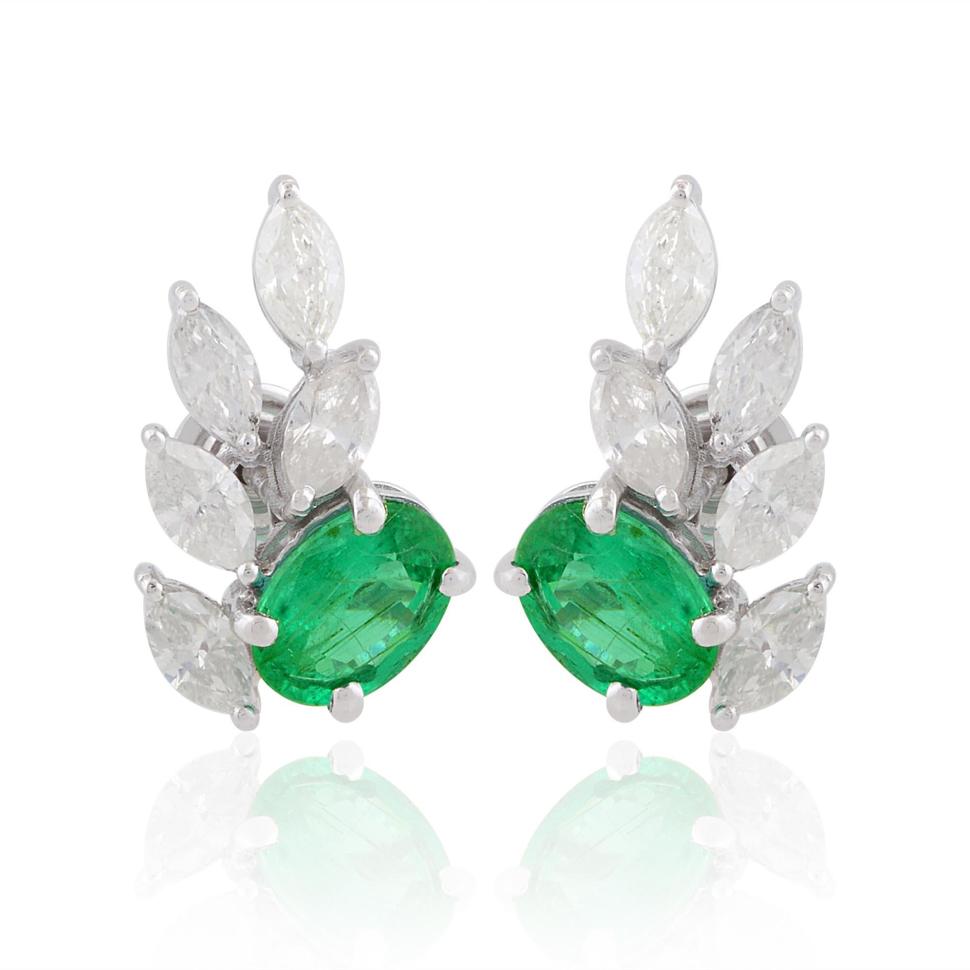 Codice articolo :- STE-1043
Peso lordo :- 2.94 gm
Oro bianco 10k Peso :- 2,42 gm
Peso del diamante :- 1.25 Ct. (DIAMANTE DI PUREZZA MEDIA SI1-SI2 E COLORE H-I)
Peso dello smeraldo: 1.35 carati.
Dimensioni degli orecchini: 17 mm circa.

Regalo di