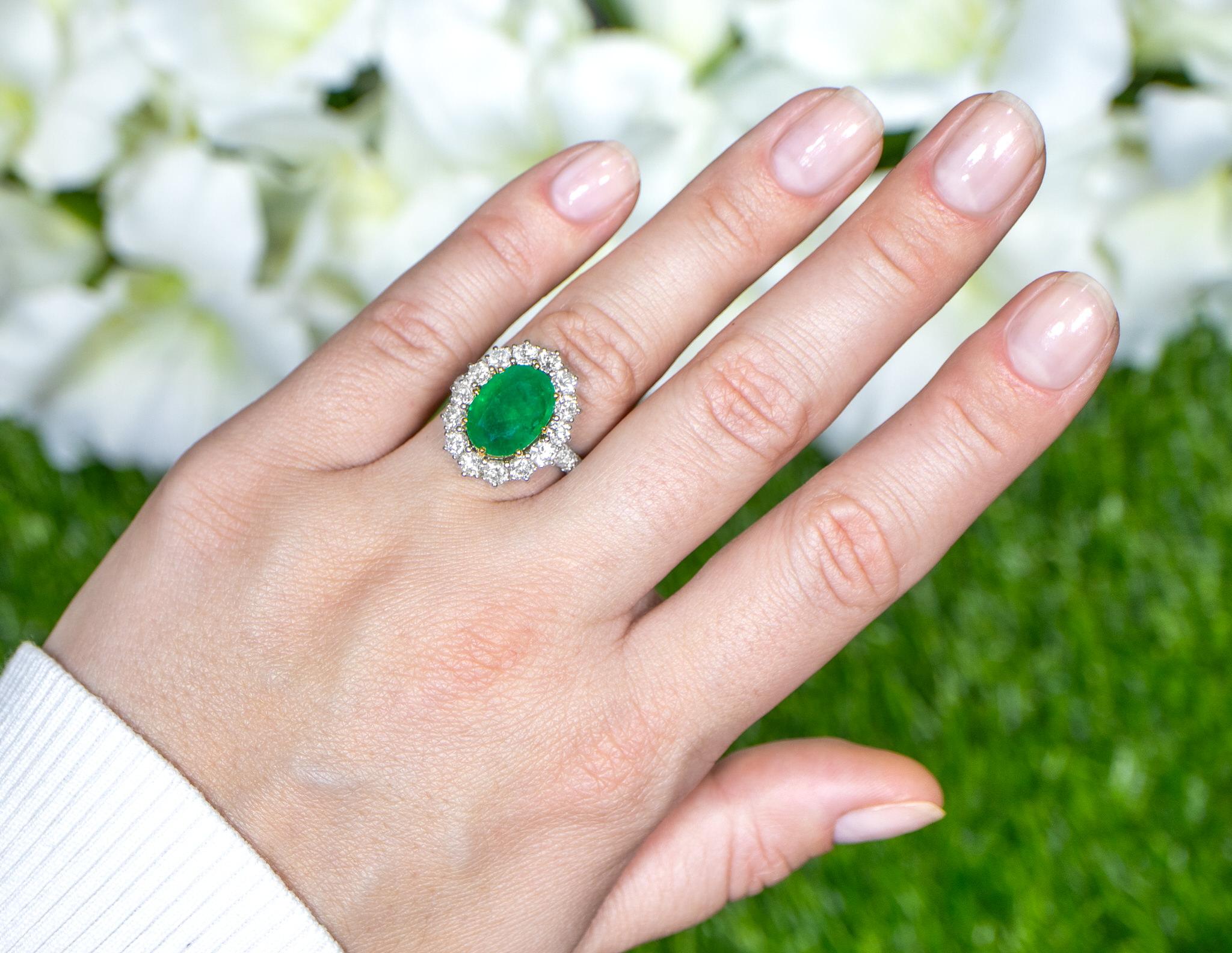 Women's or Men's Oval Emerald Ring With Diamond Halo Setting 6.24 Carats 18K Gold For Sale