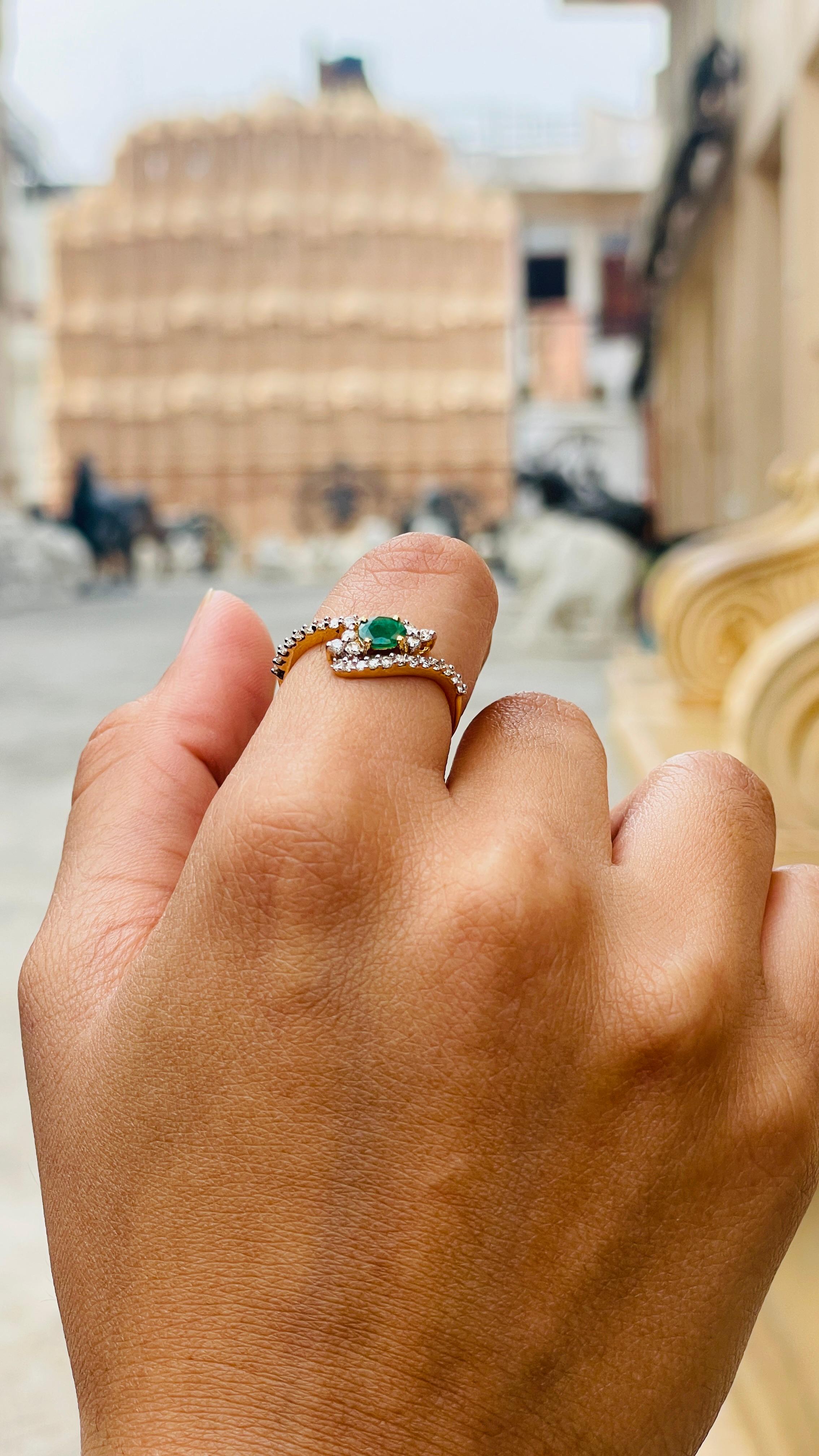 For Sale:  Oval Emerald Wedding Ring with Diamonds for Her in 18k Solid Yellow Gold 11