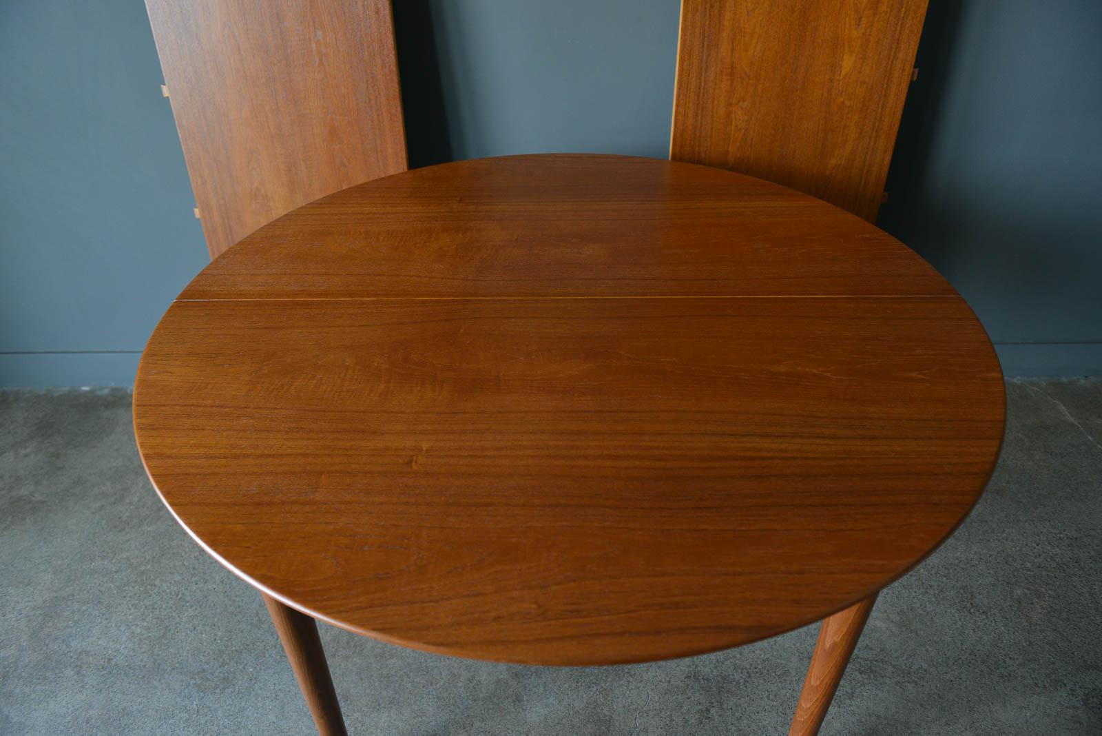 niels moller dining table