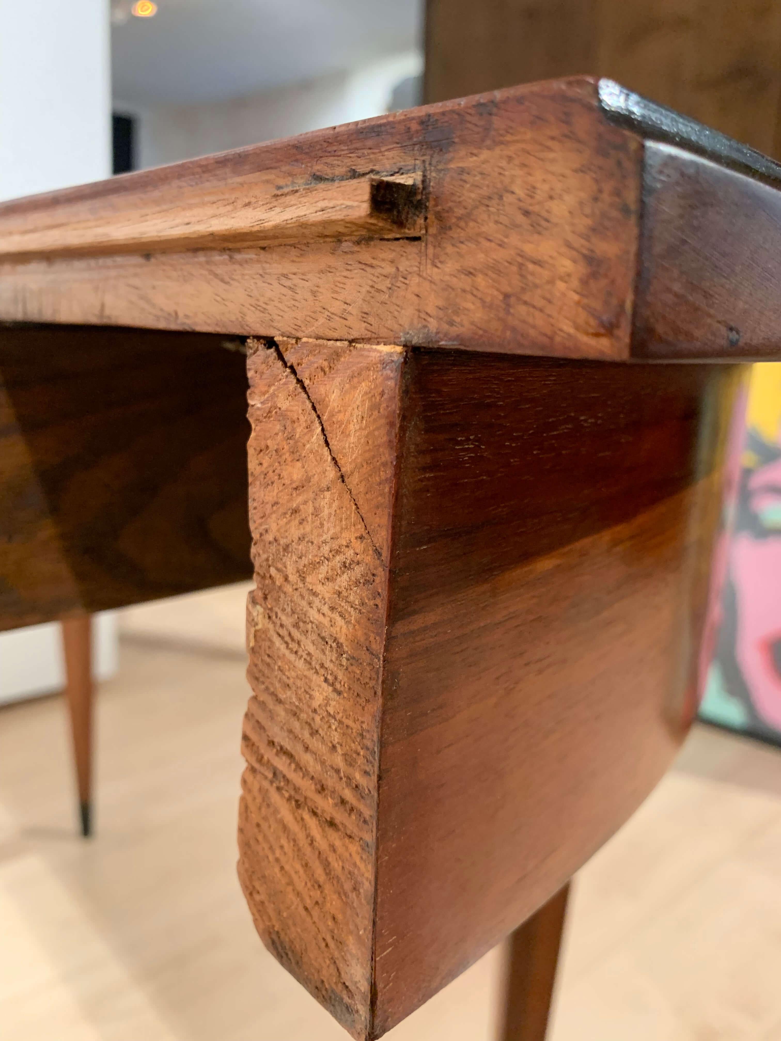 Oval Expandable Dining Table, Restauration, Walnut, France, circa 1820 13