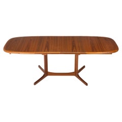 Table de salle à manger ovale à rallonge en teck de Dyrlund, 1970