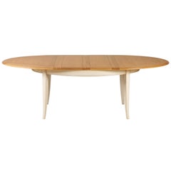 French country style oval extendable dining Table in solid Oak