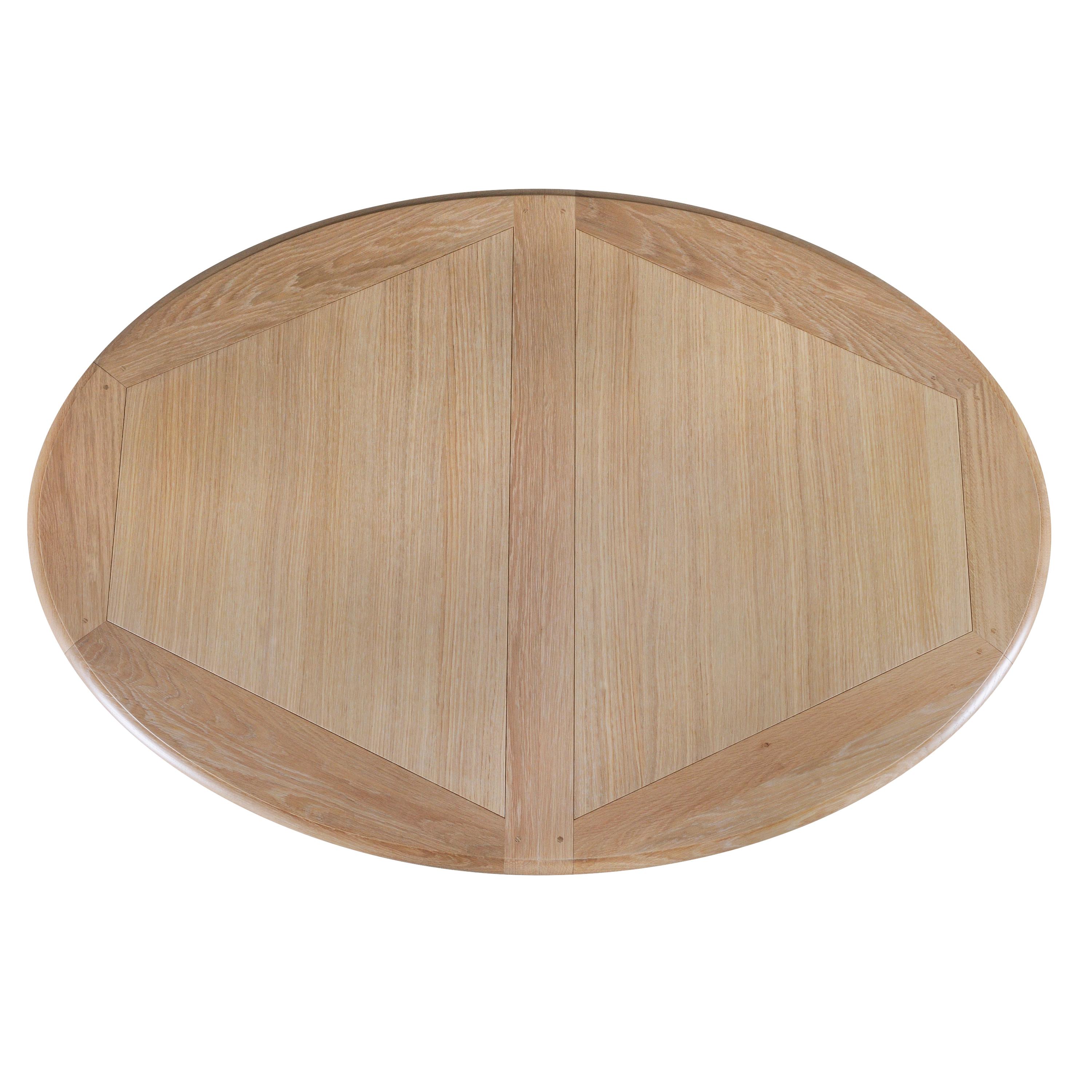 Ovaler Tisch aus Eiche, weiß geweißt und perlmuttgrau lackiert, mit 2 Verlängerungen (Kampagne) im Angebot
