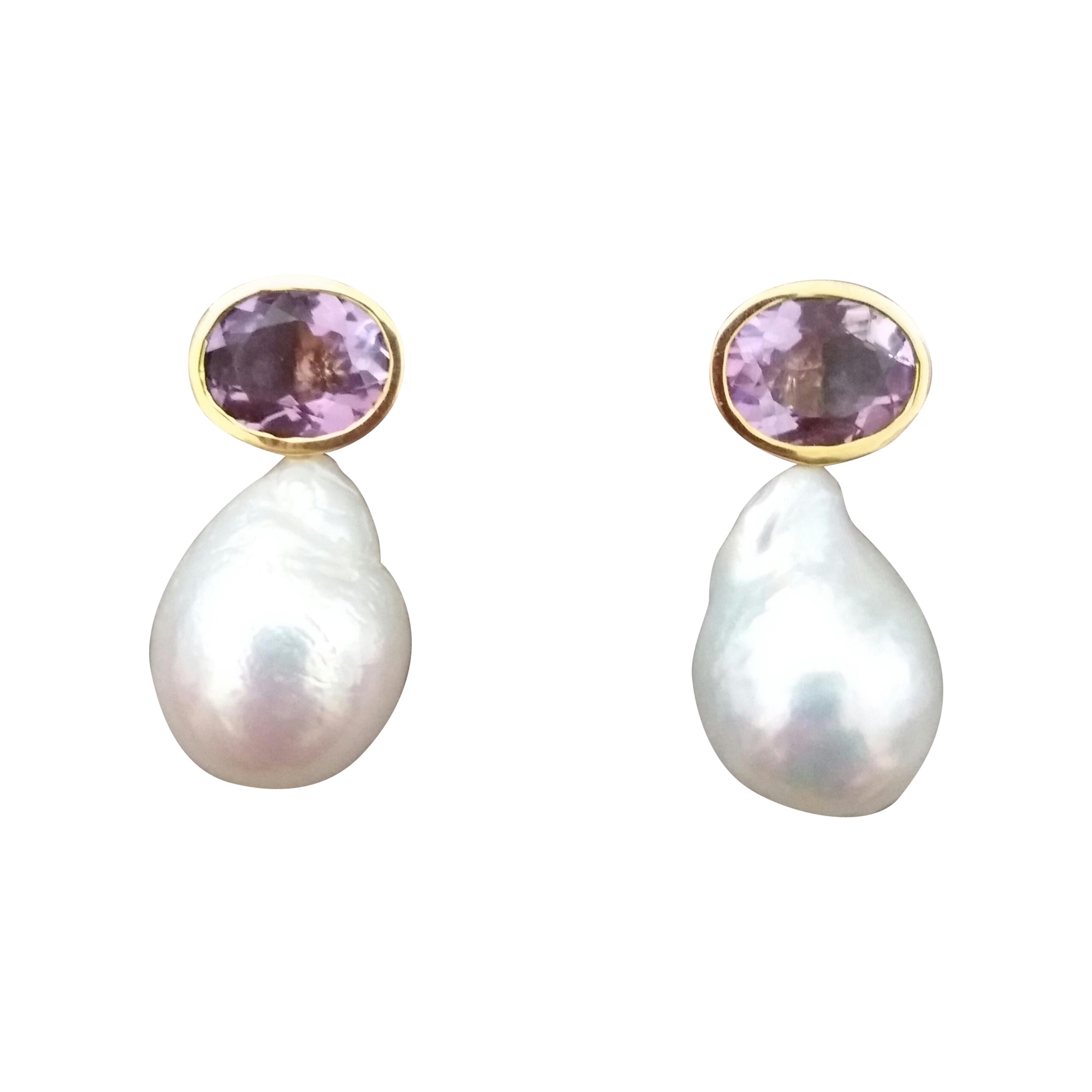 Oval Faceted Amethyst 14 Karat Yellow Gold Bezel Baroque Pearls Stud Earrings For Sale
