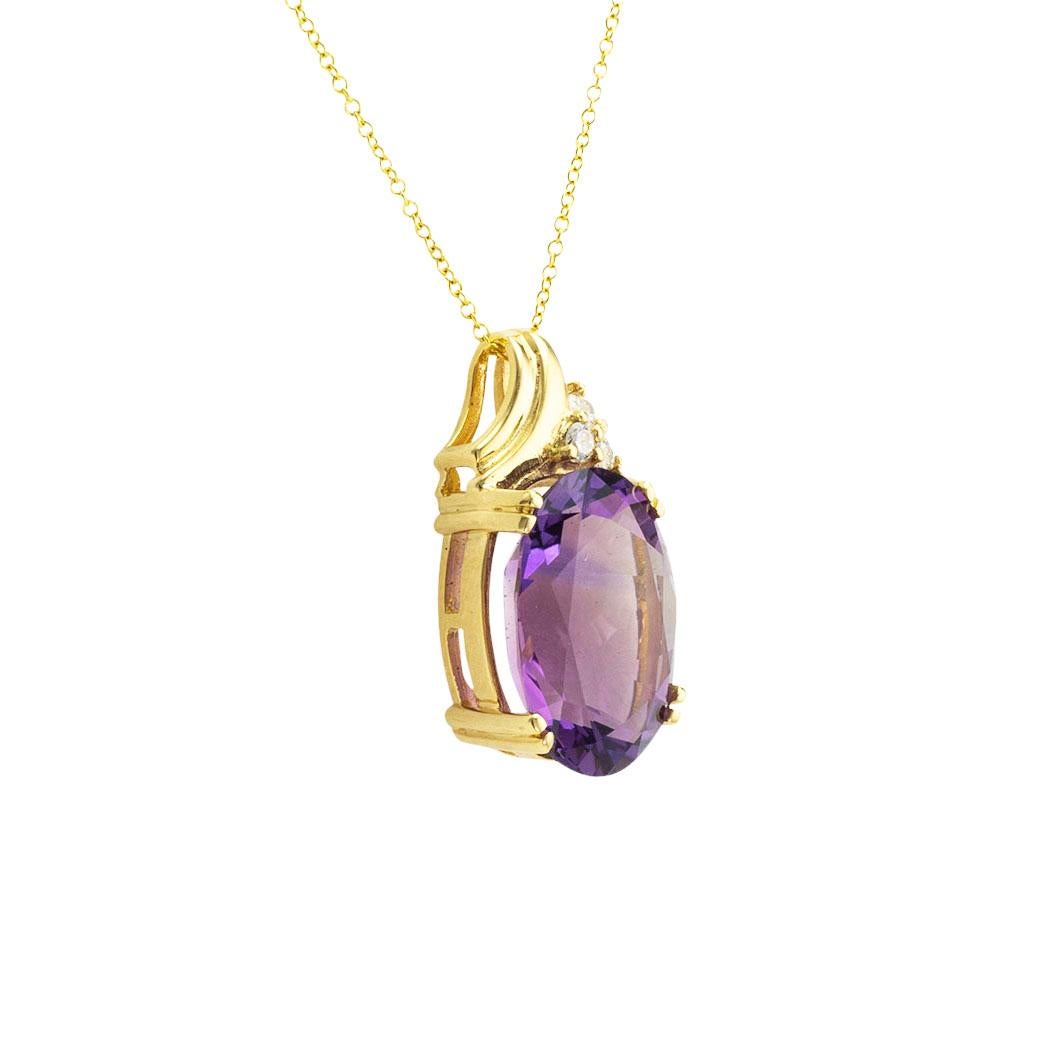 Oval Faceted Amethyst Diamond 14k Yellow Gold Pendant In Good Condition For Sale In Los Angeles, CA