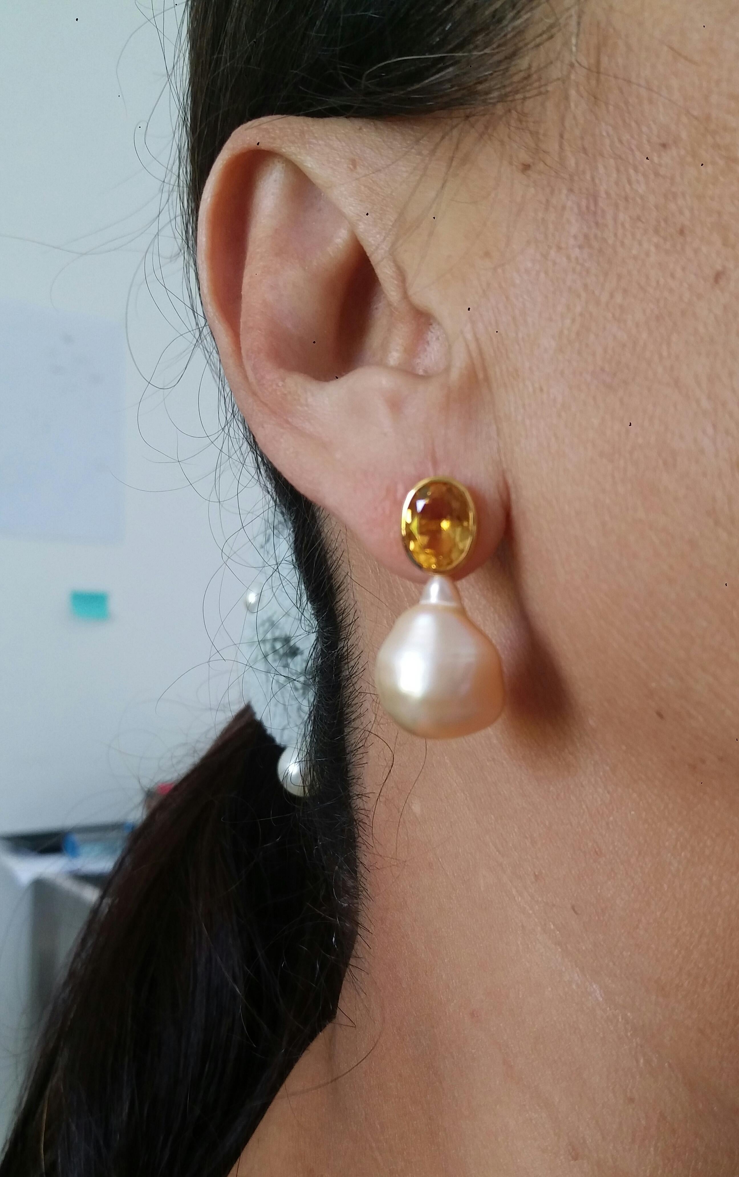Oval Faceted Cognac Color Citrine Cream Baroque Pearl Yellow Gold Stud Earrings For Sale 3