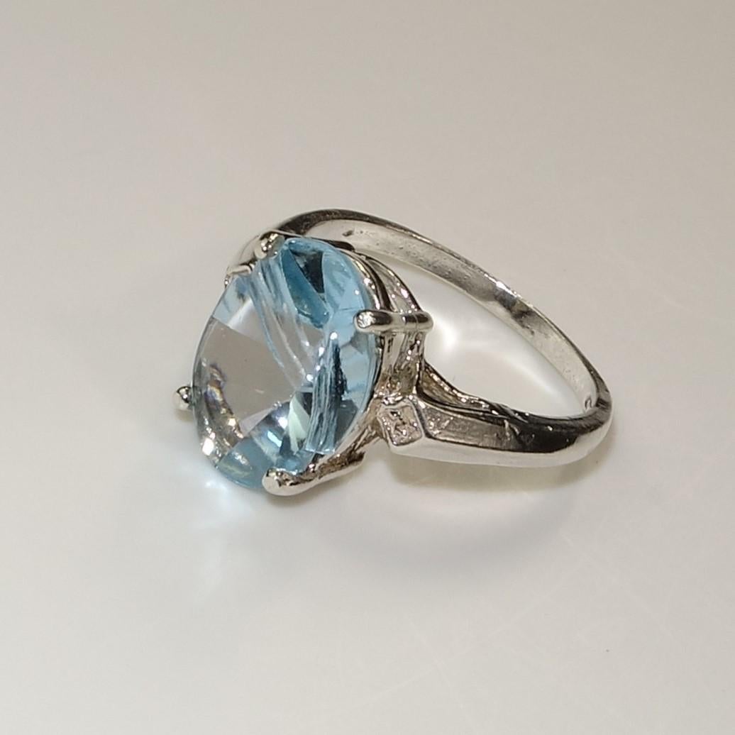 Oval Fantasy Cut Blue Topaz Set in Sterling Silver Ring 5