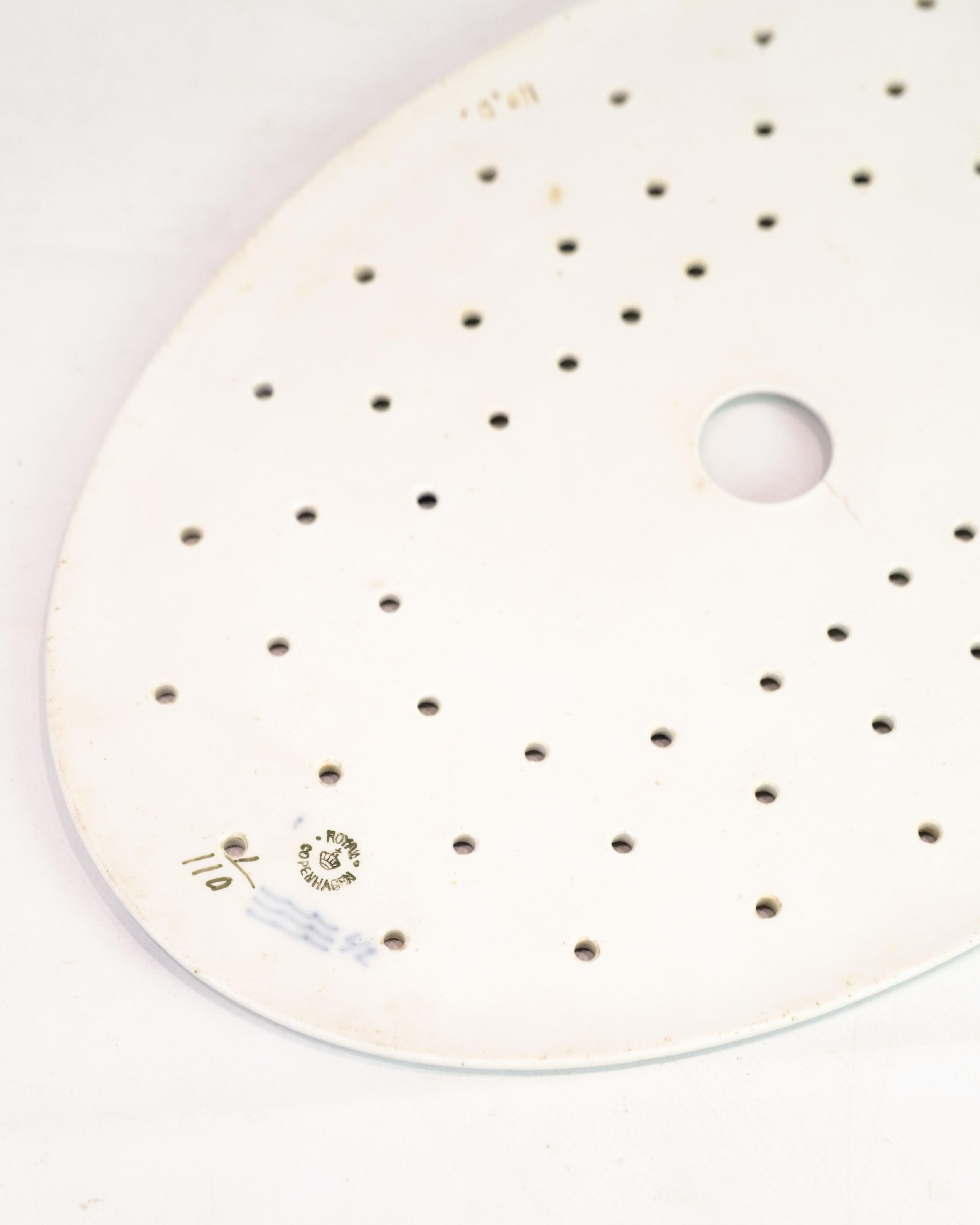 Porcelaine Assiette ovale de pêcheur Déc. 1/110 By Royal Copenhagen en vente
