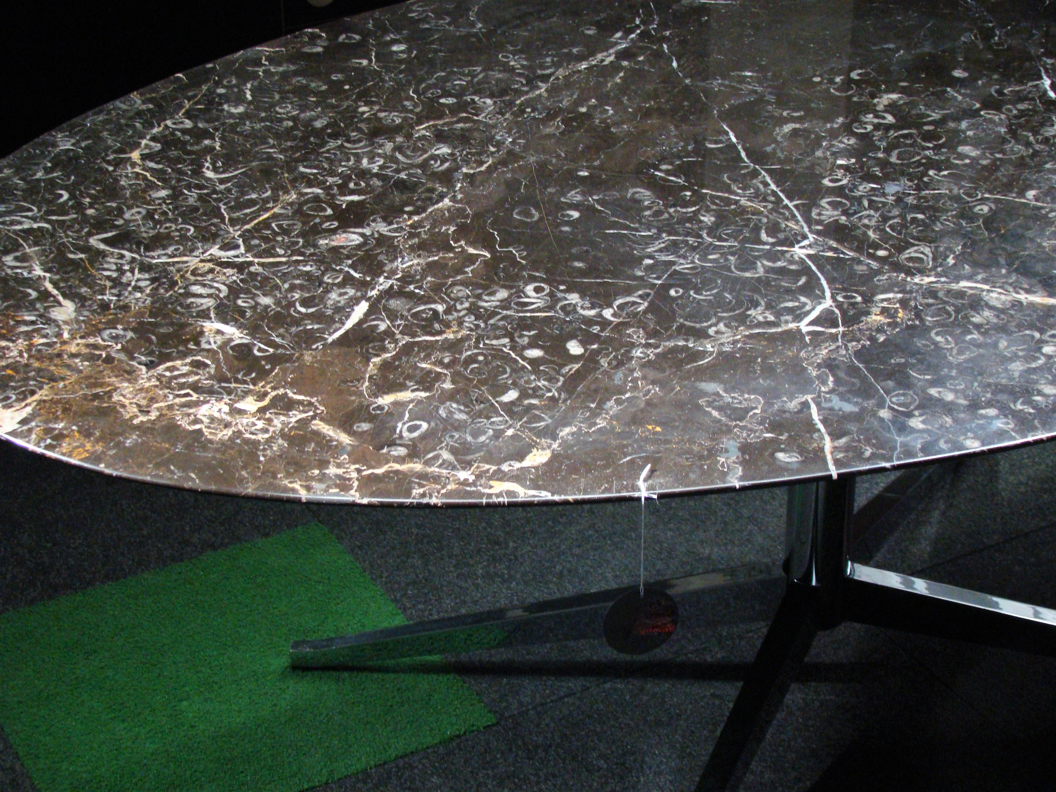 American Oval Florence Knoll Table/Desk in Chrome with Black Malochite Marble, circa 1972