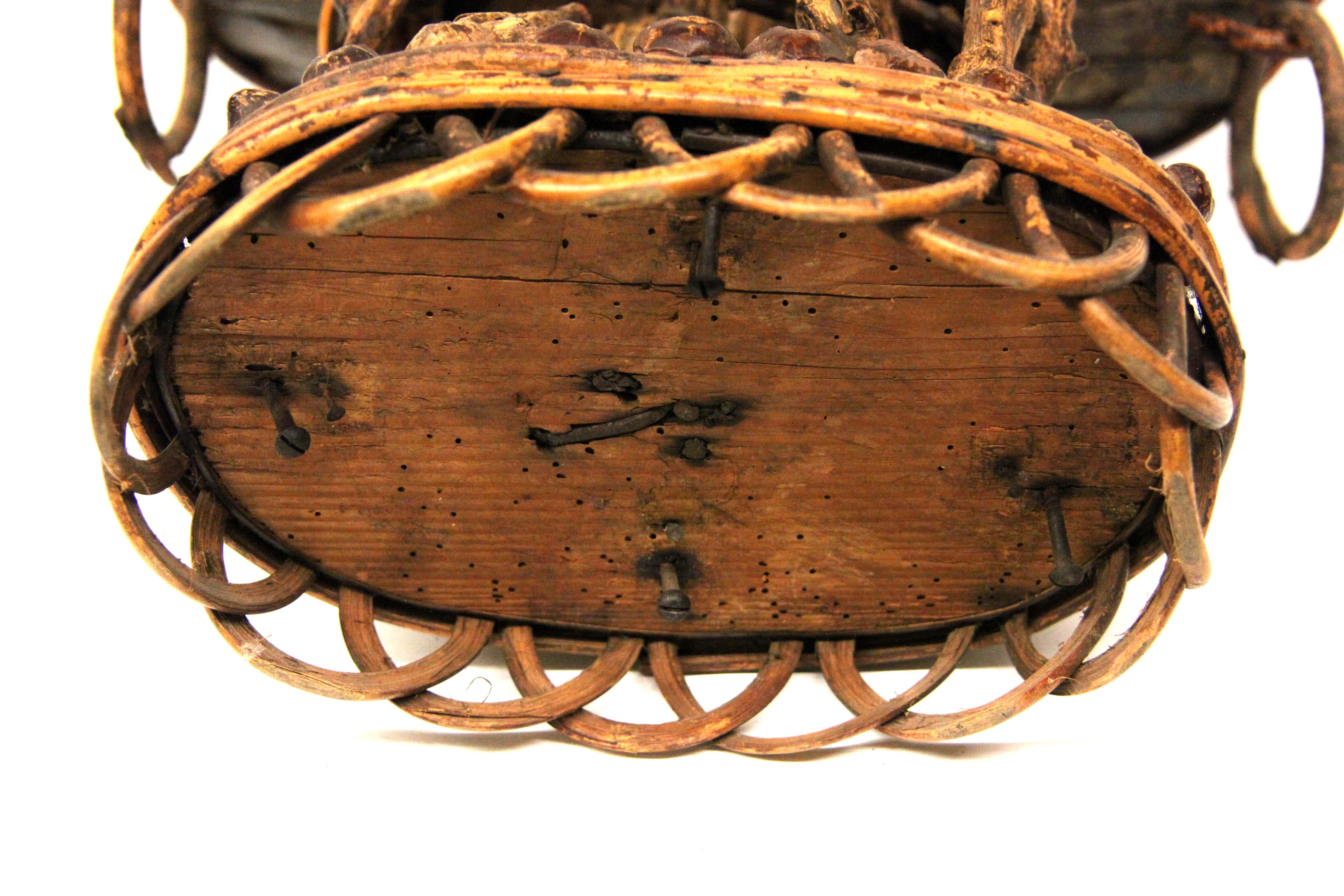 Oval Folk Art Basket Centerpiece For Sale 3
