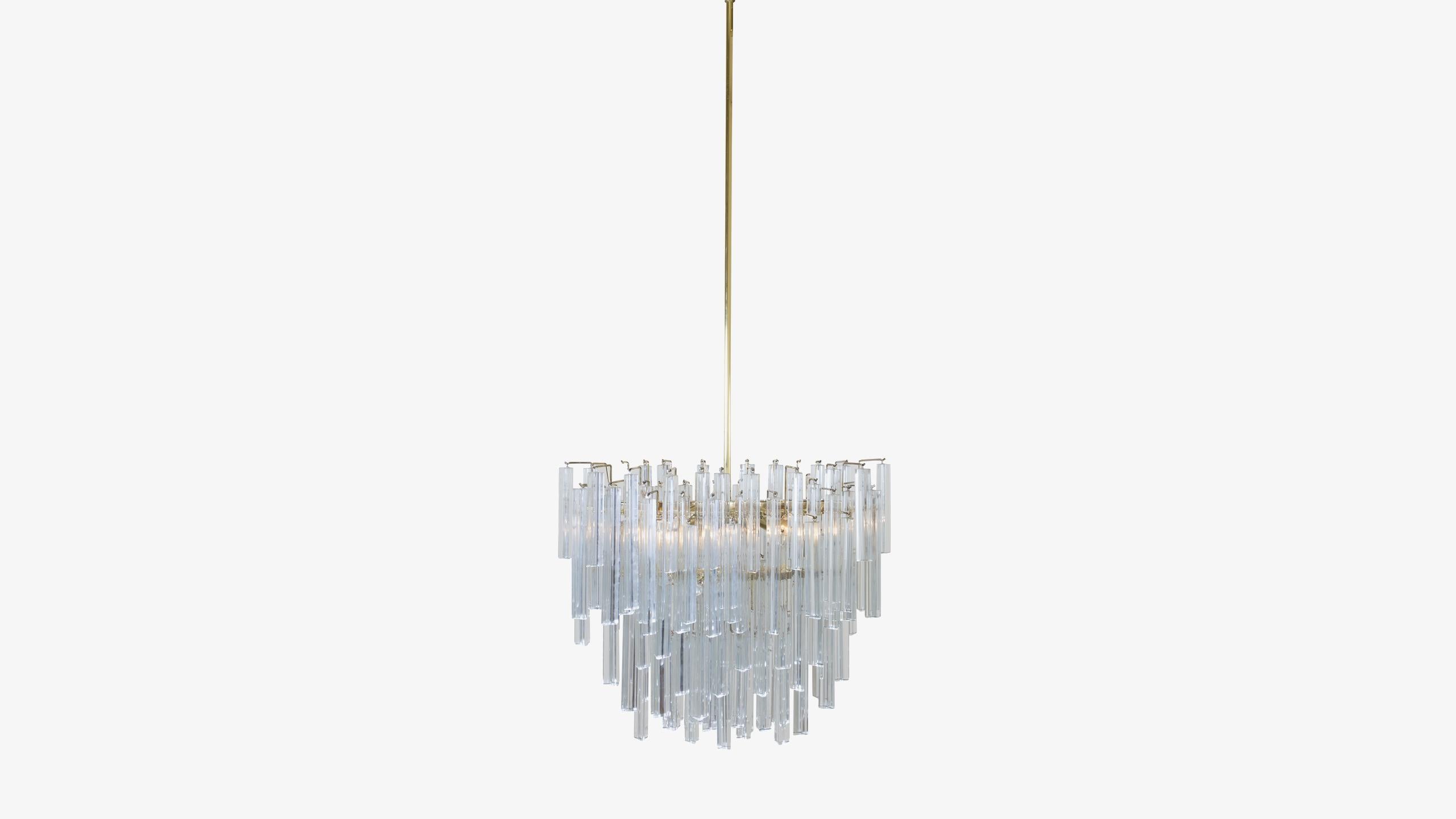 Americano Lampadario a prisma in ottone a forma ovale di Camer Glass in vendita