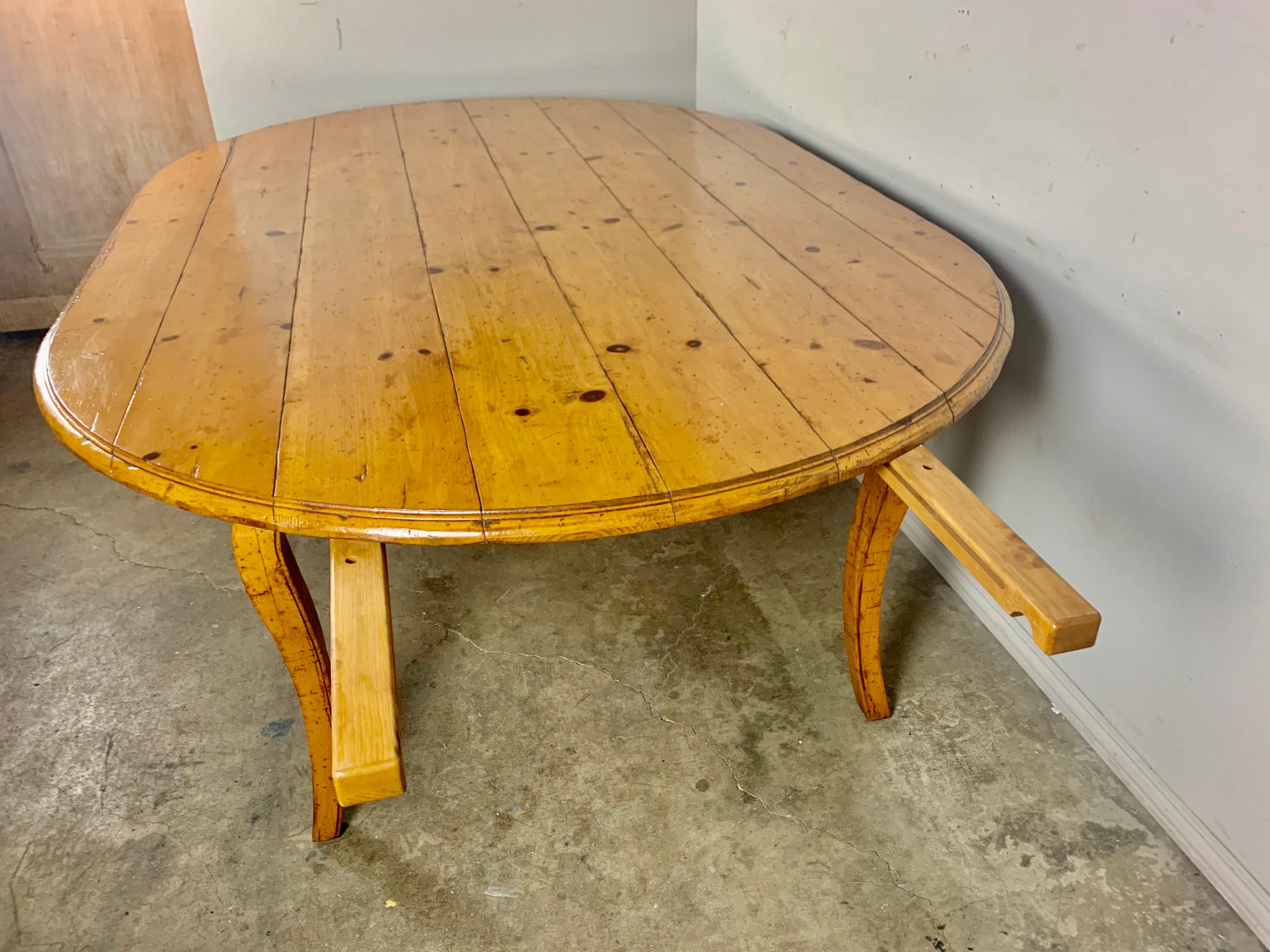 Oval French country Style Dining Table with Leaf by Guy Chaddock 5