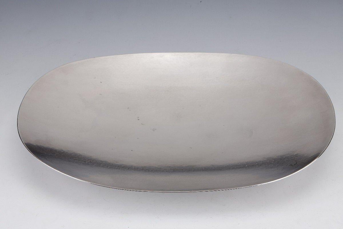 Oval Fruit Bowl In Hammered Silver XXth Around 1960 Zurich In Excellent Condition For Sale In SAINT-OUEN-SUR-SEINE, FR