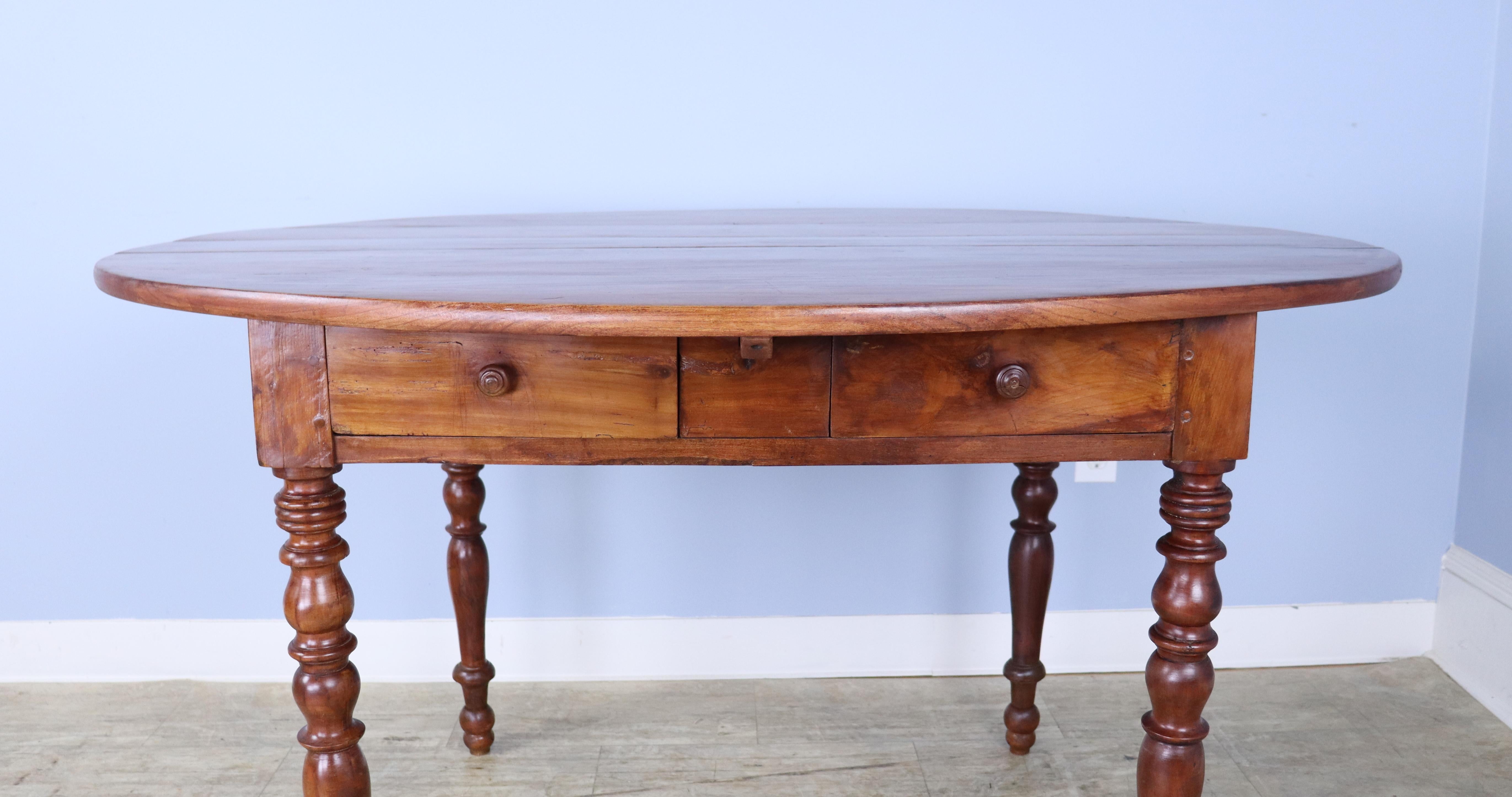 Oval Fruitwood Breakfast Table, Turned Legs For Sale 2
