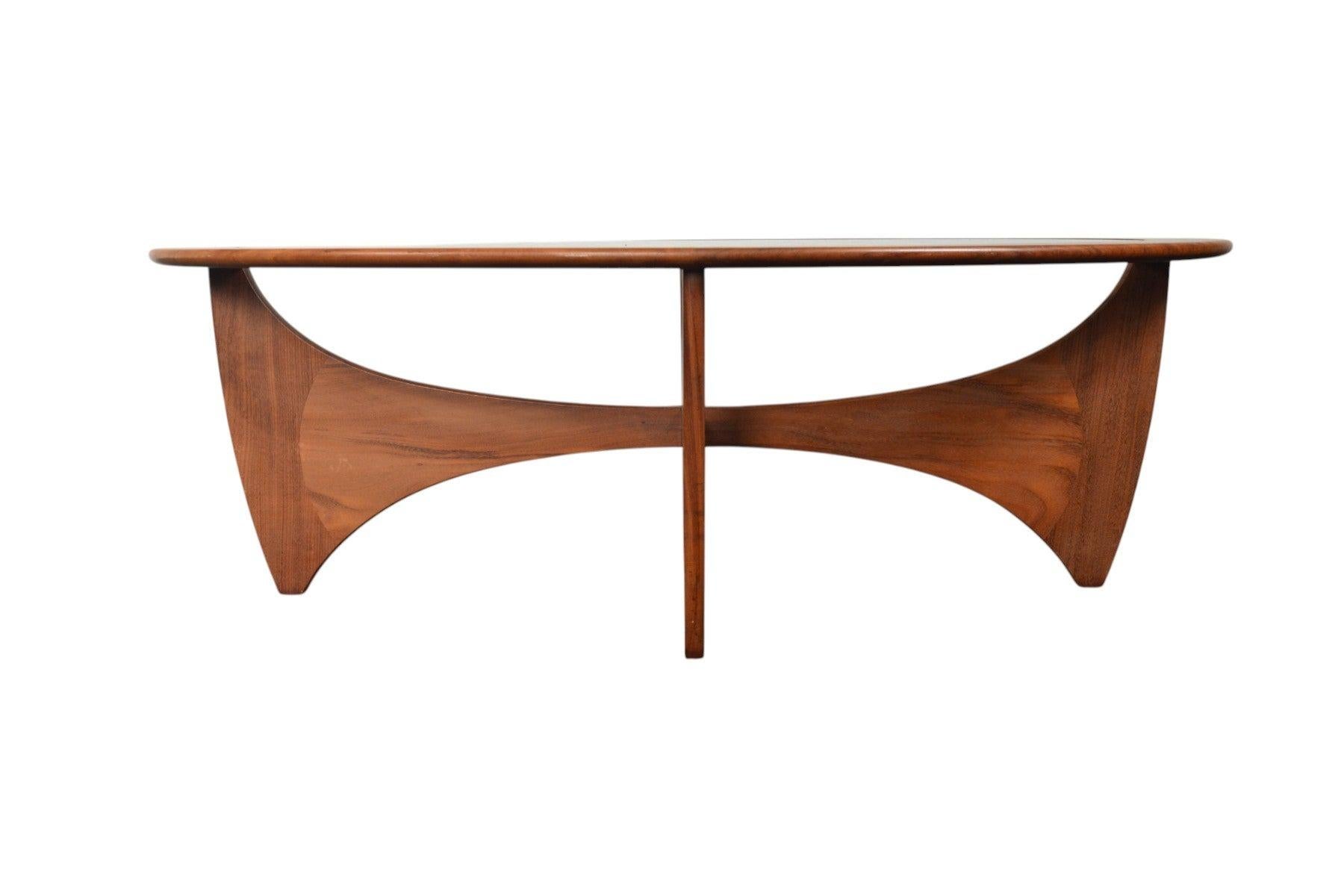 Ovaler G-Plan Astro Couchtisch in Afromosia (Englisch) im Angebot