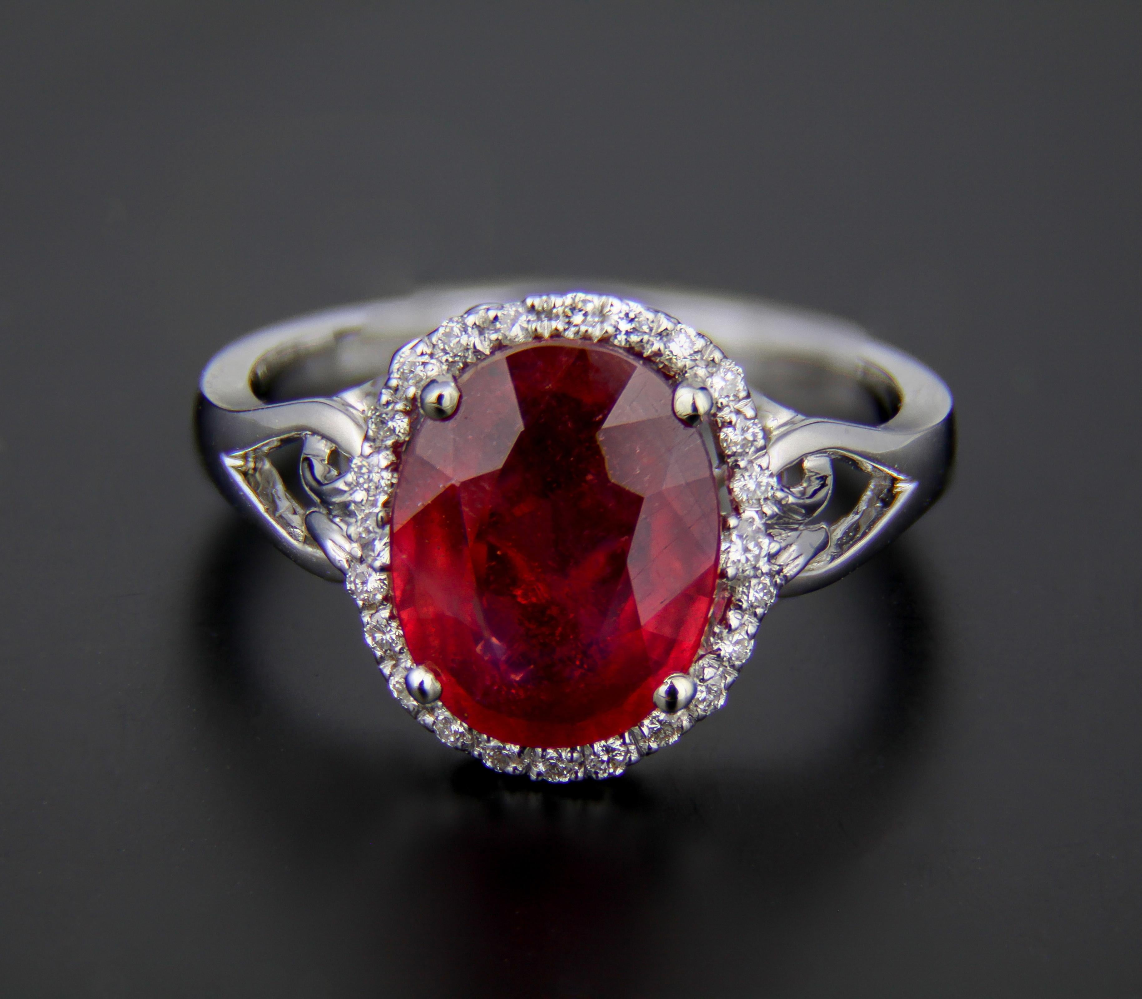 For Sale:  Oval Garnet 14k gold ring 5