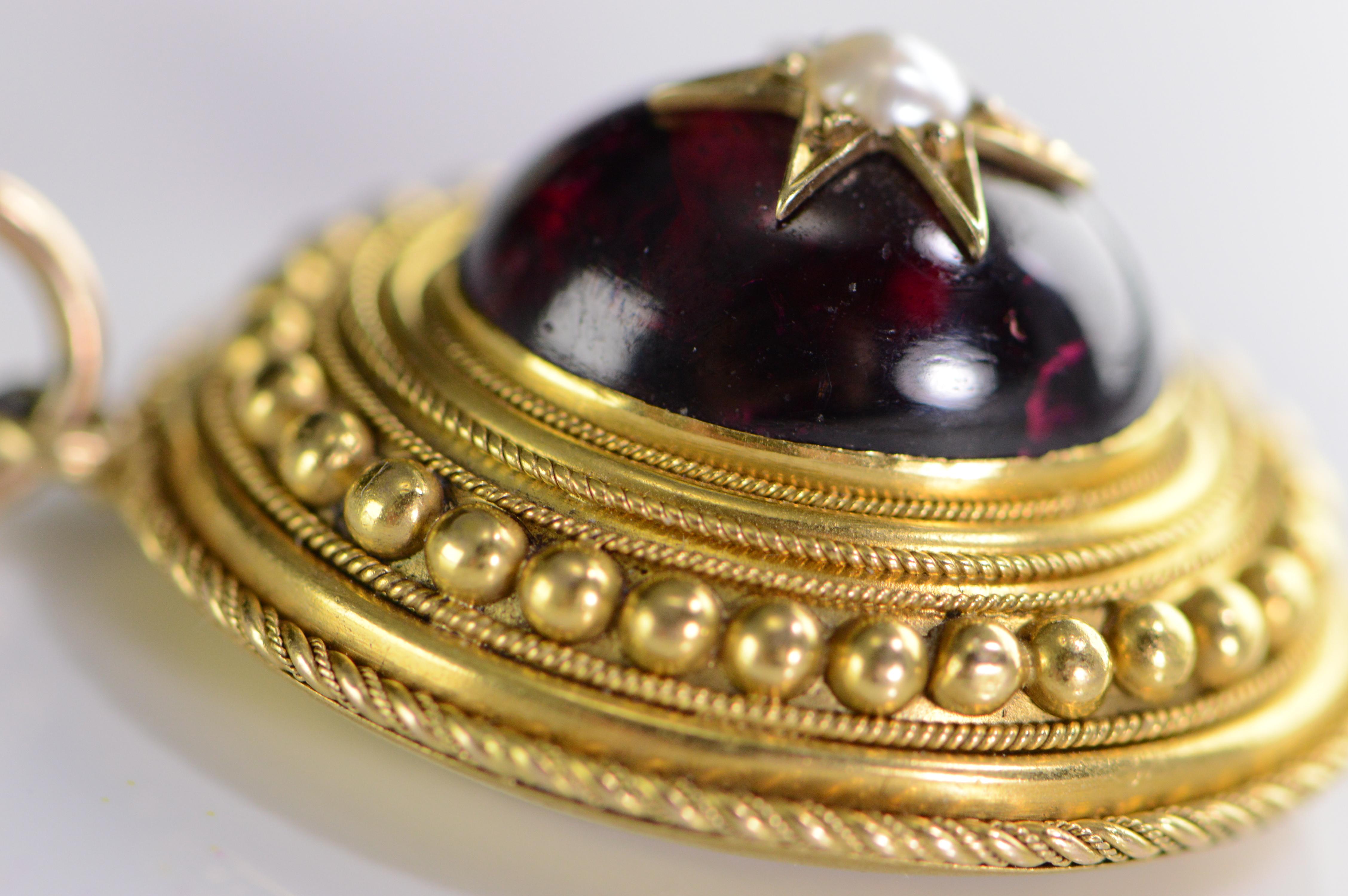 Oval Garnet Pearl Star Victorian Gold Pendant For Sale 3