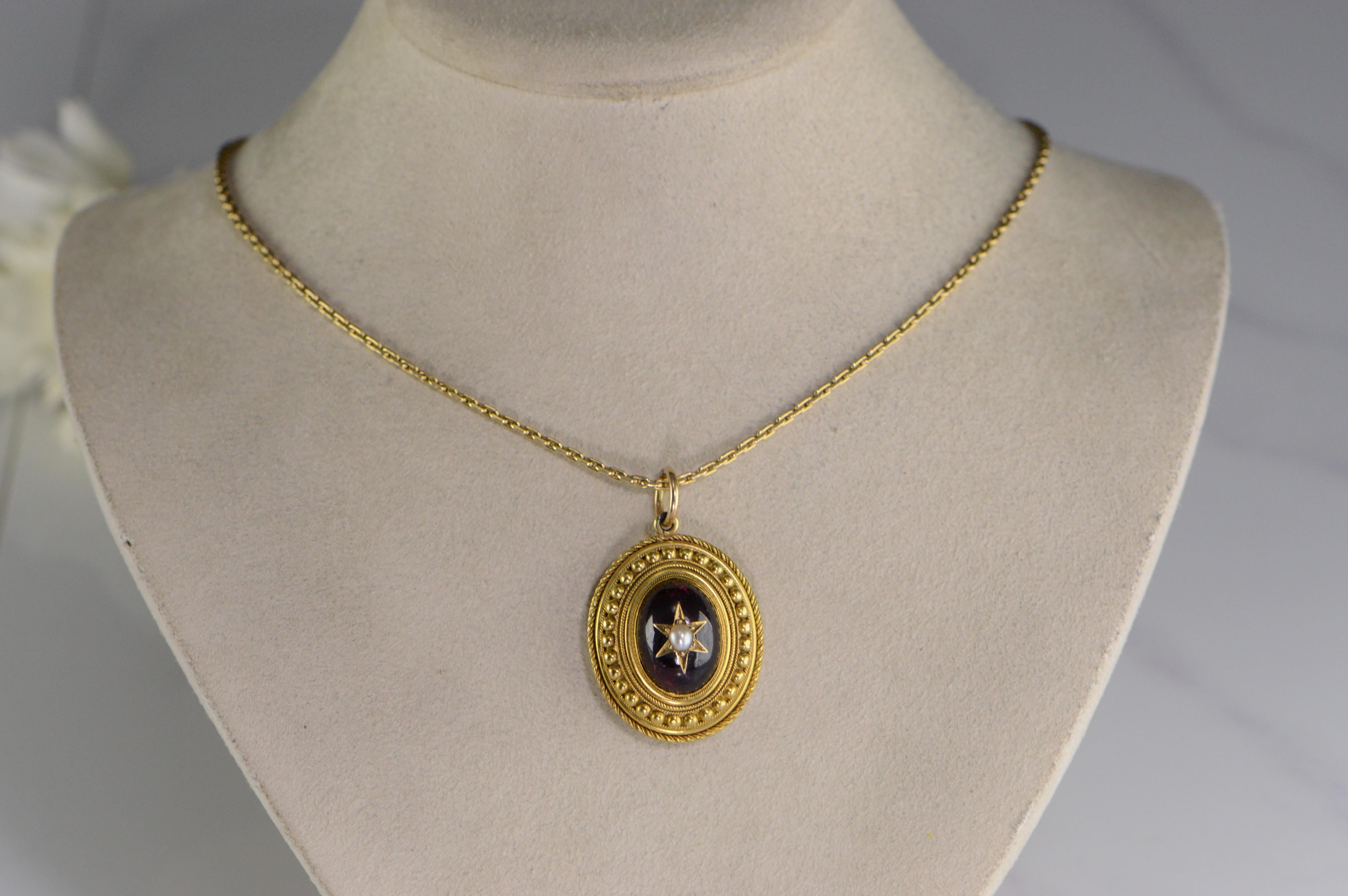 Oval Garnet Pearl Star Victorian Gold Pendant For Sale 4