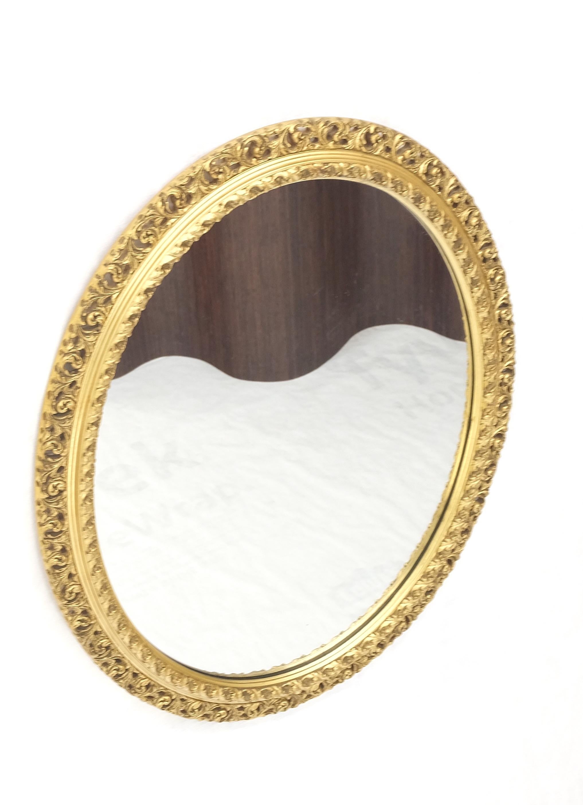 Oval Gesso & Holz geschnitzt Gold vergoldeten Rahmen Wandspiegel MINT! (Geschnitzt) im Angebot