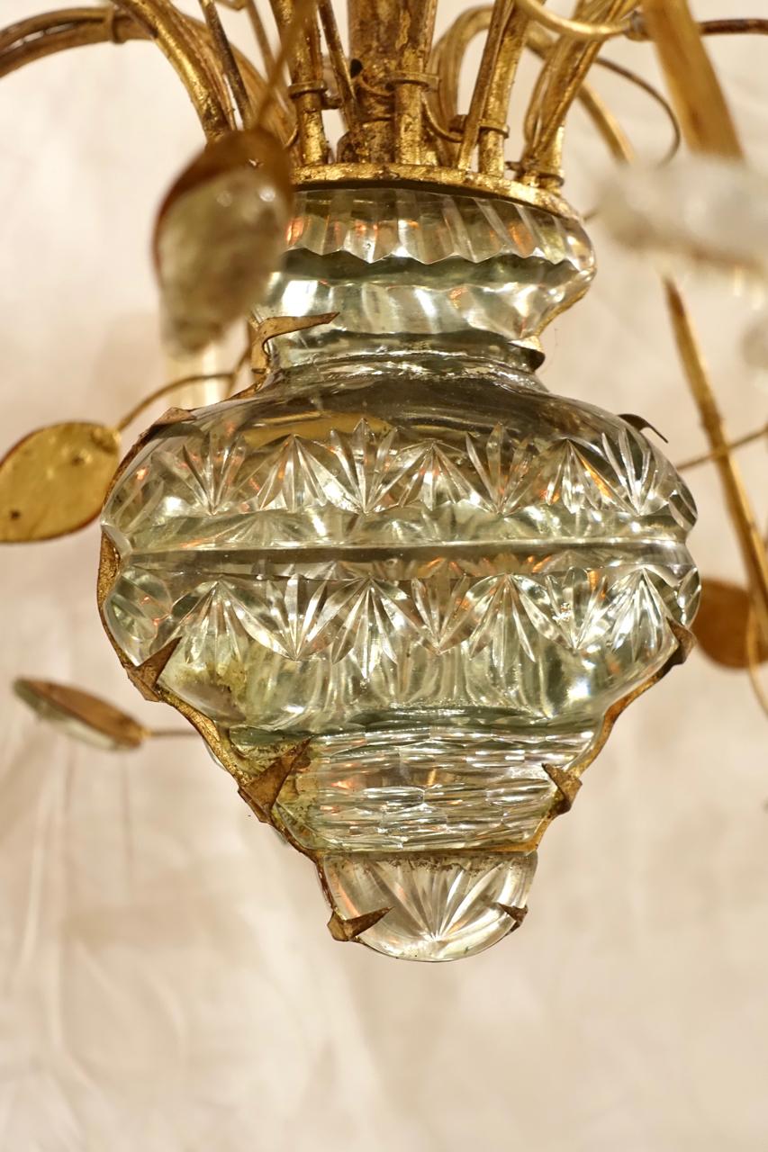 Oval Gilt Metal and Glass Bird Chandelier For Sale 1