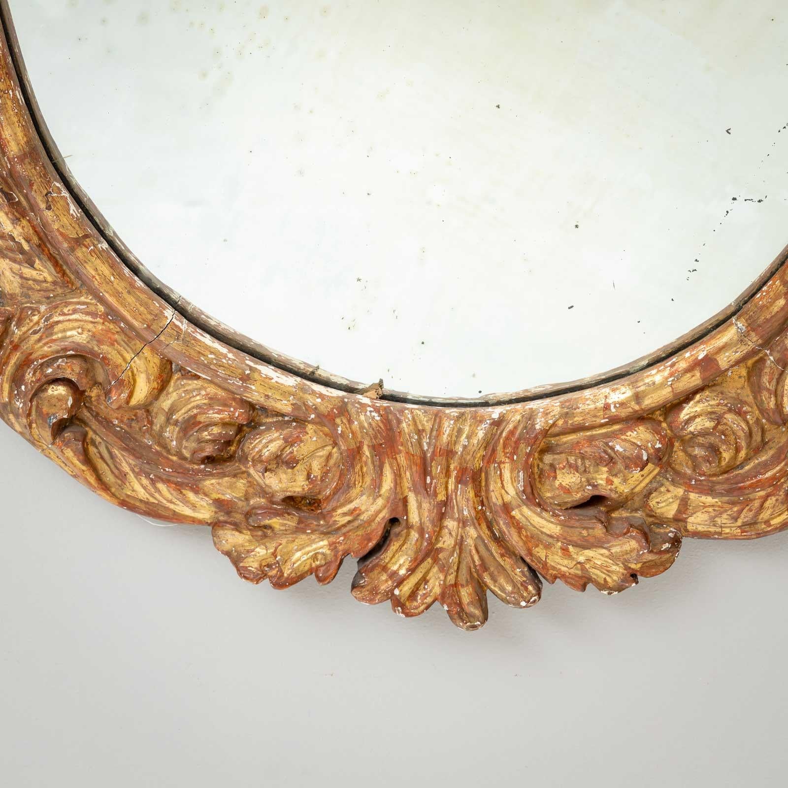 Miroir ovale en bois doré, 20e siècle en vente 2