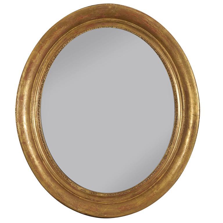 Oval Giltwood Mirror In Excellent Condition In New York, NY