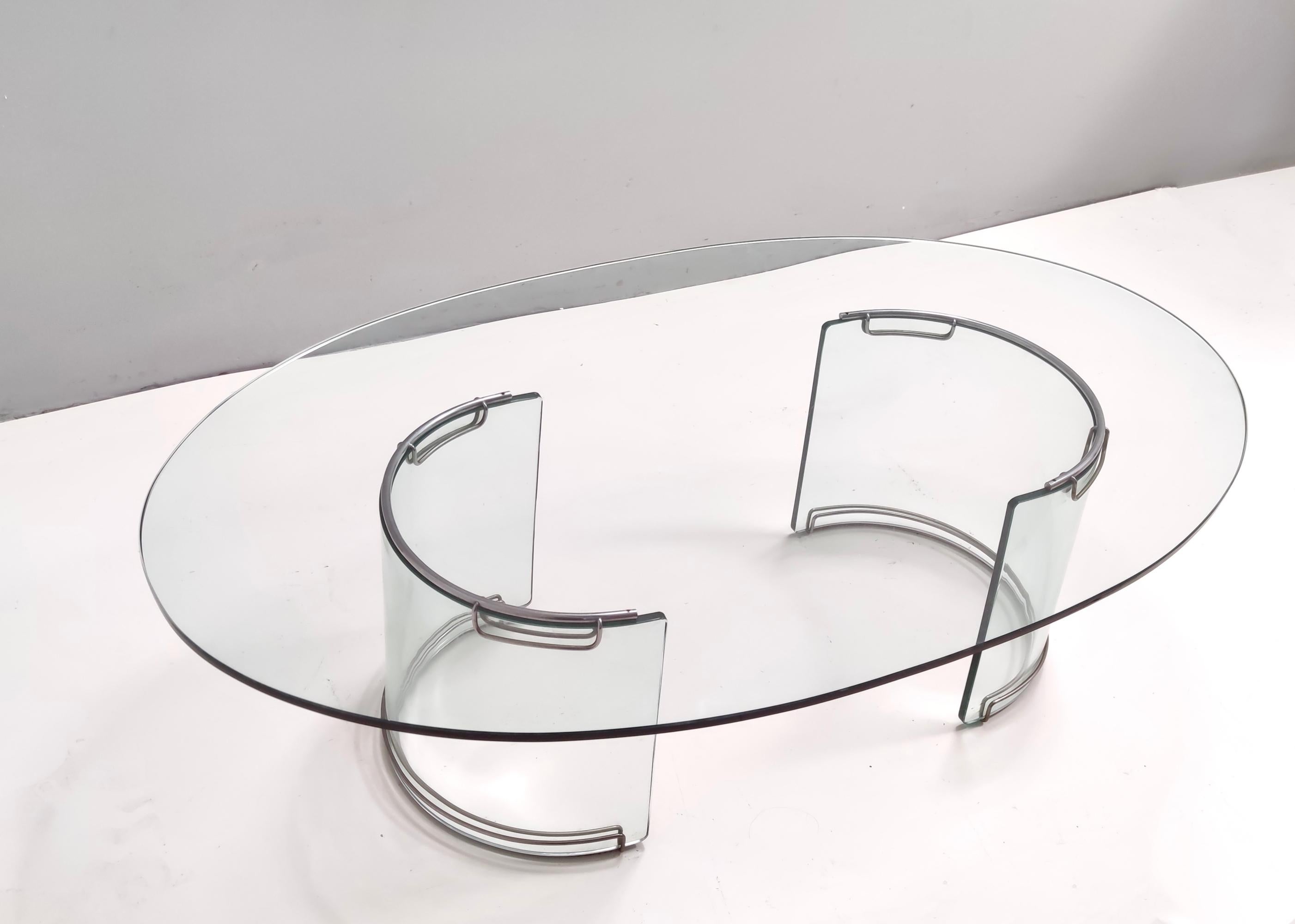 Italian Oval Glass Coffee Table mod. Adam by Luigi Massoni for Gallotti & Radice, Italy For Sale