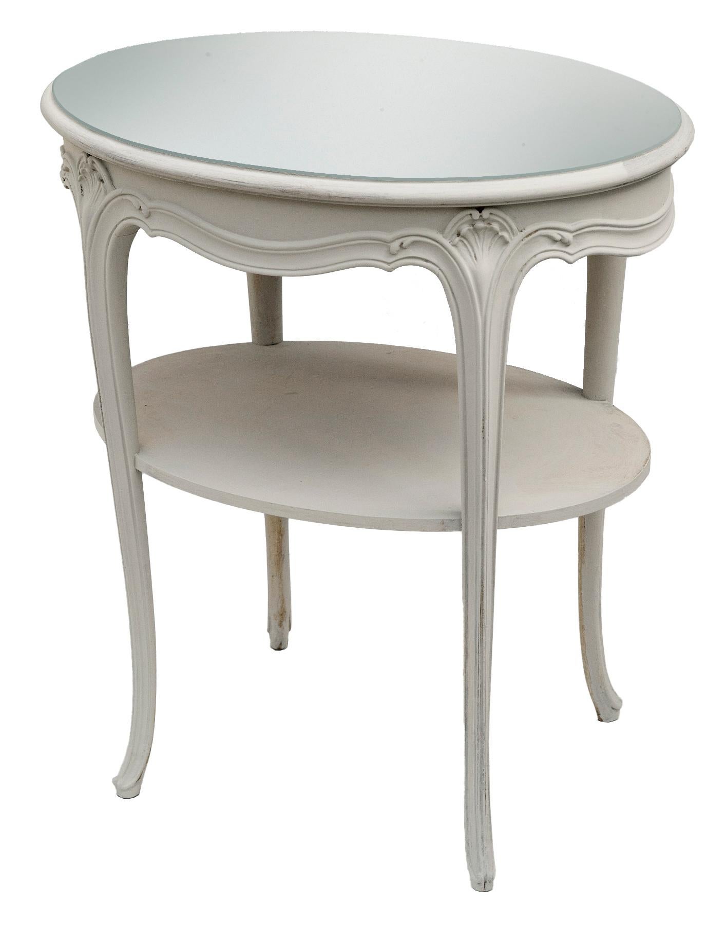 Ovaler Beistelltisch mit Glasplatte (Französische Provence) im Angebot