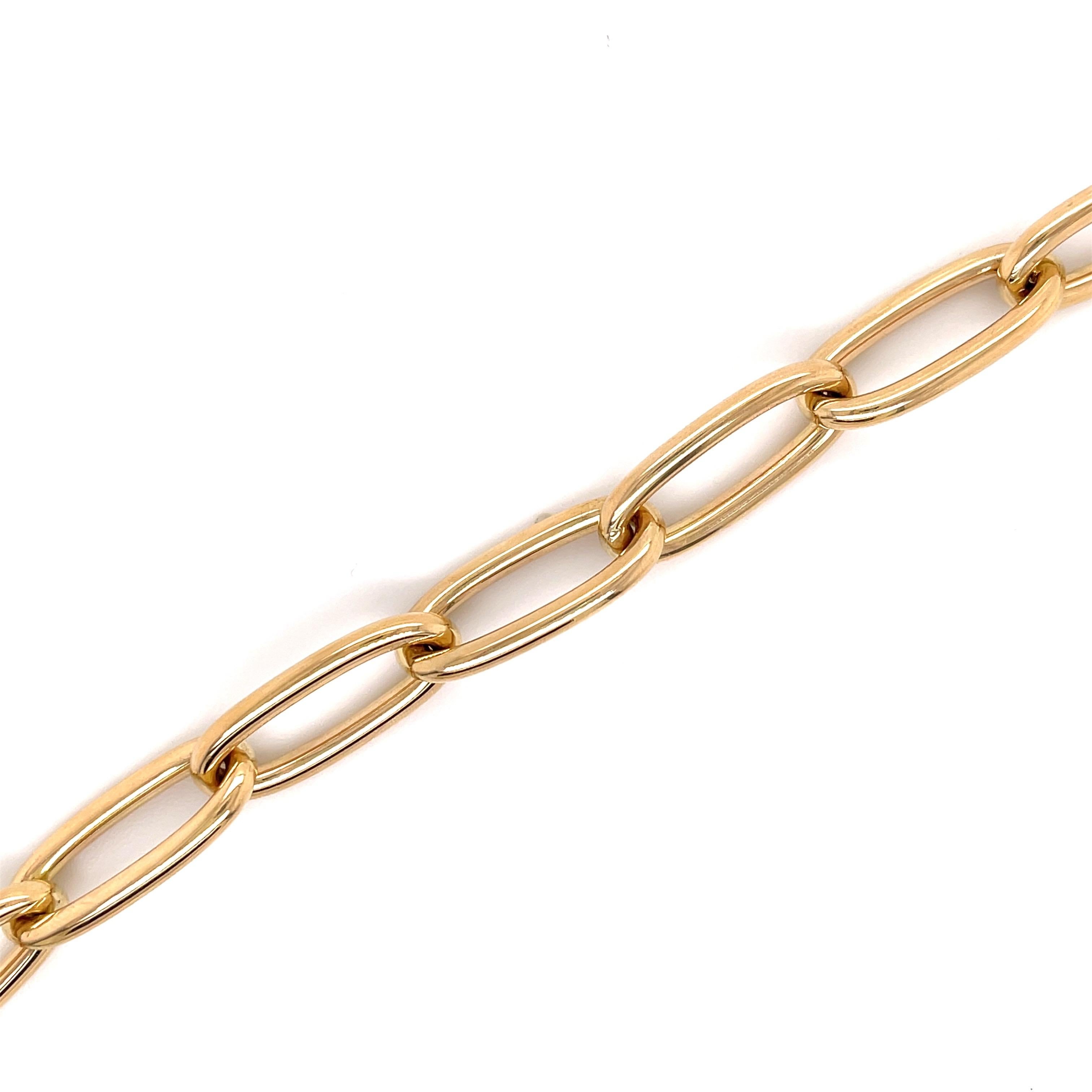 Modern Oval 14 Karat Yellow Gold Link Chain Bracelet with Diamond Link  For Sale