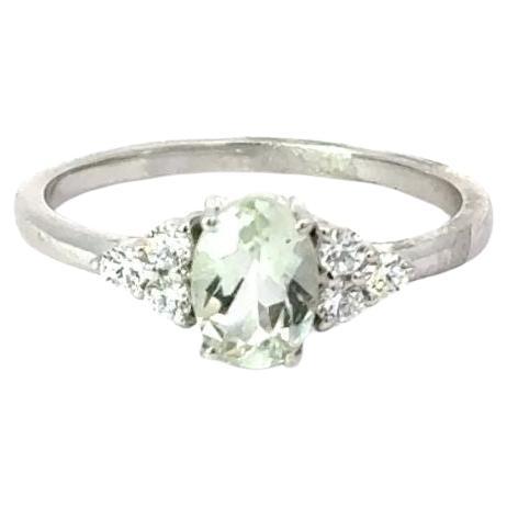 For Sale:  Oval Green Amethyst Everyday Wear Gemstone Ring for Mom Gift in 925 Silver