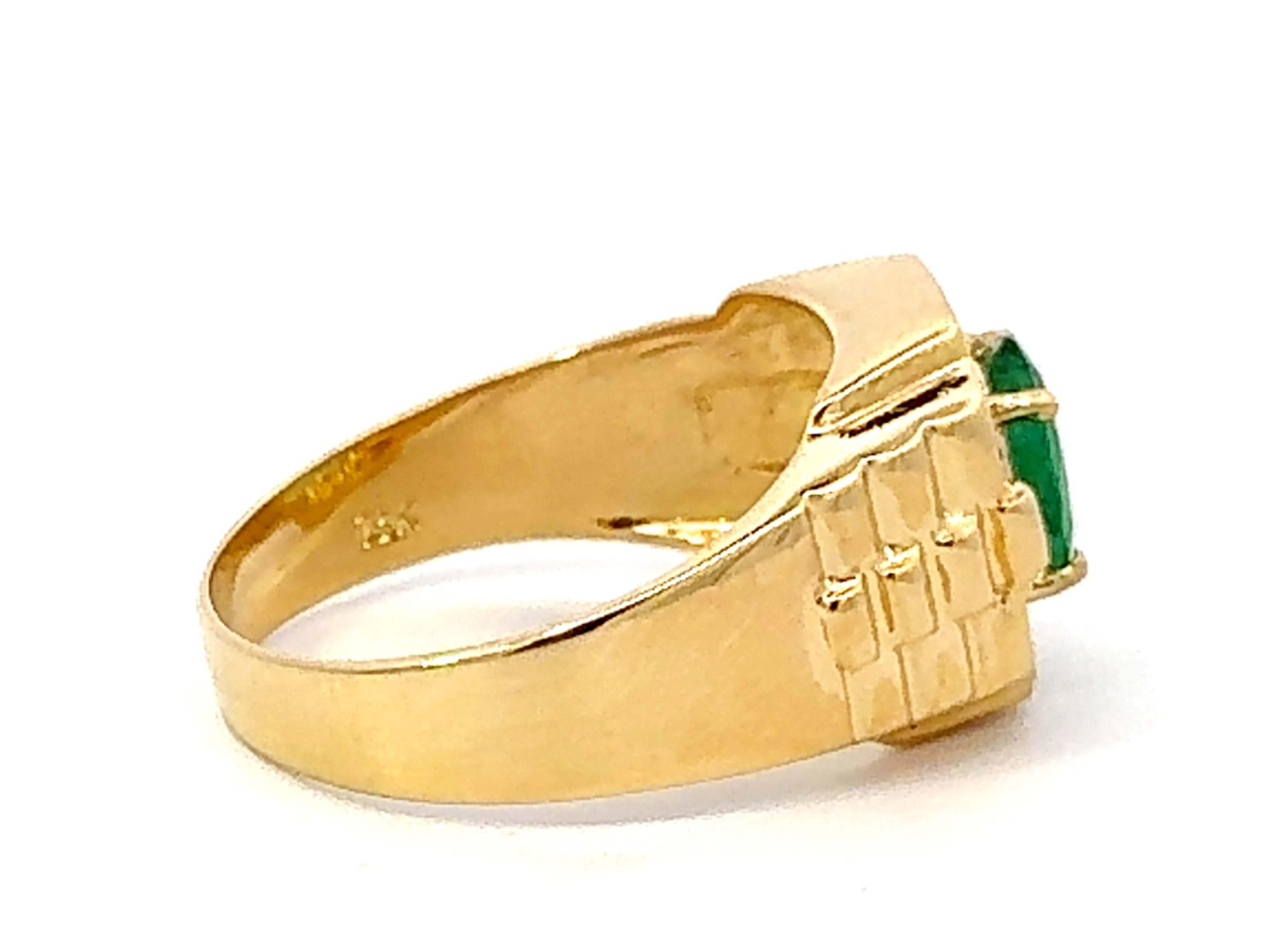 Oval Green Emerald and Diamond Halo Rolex Shoulders Ring 18k Yellow Gold In Excellent Condition For Sale In Honolulu, HI