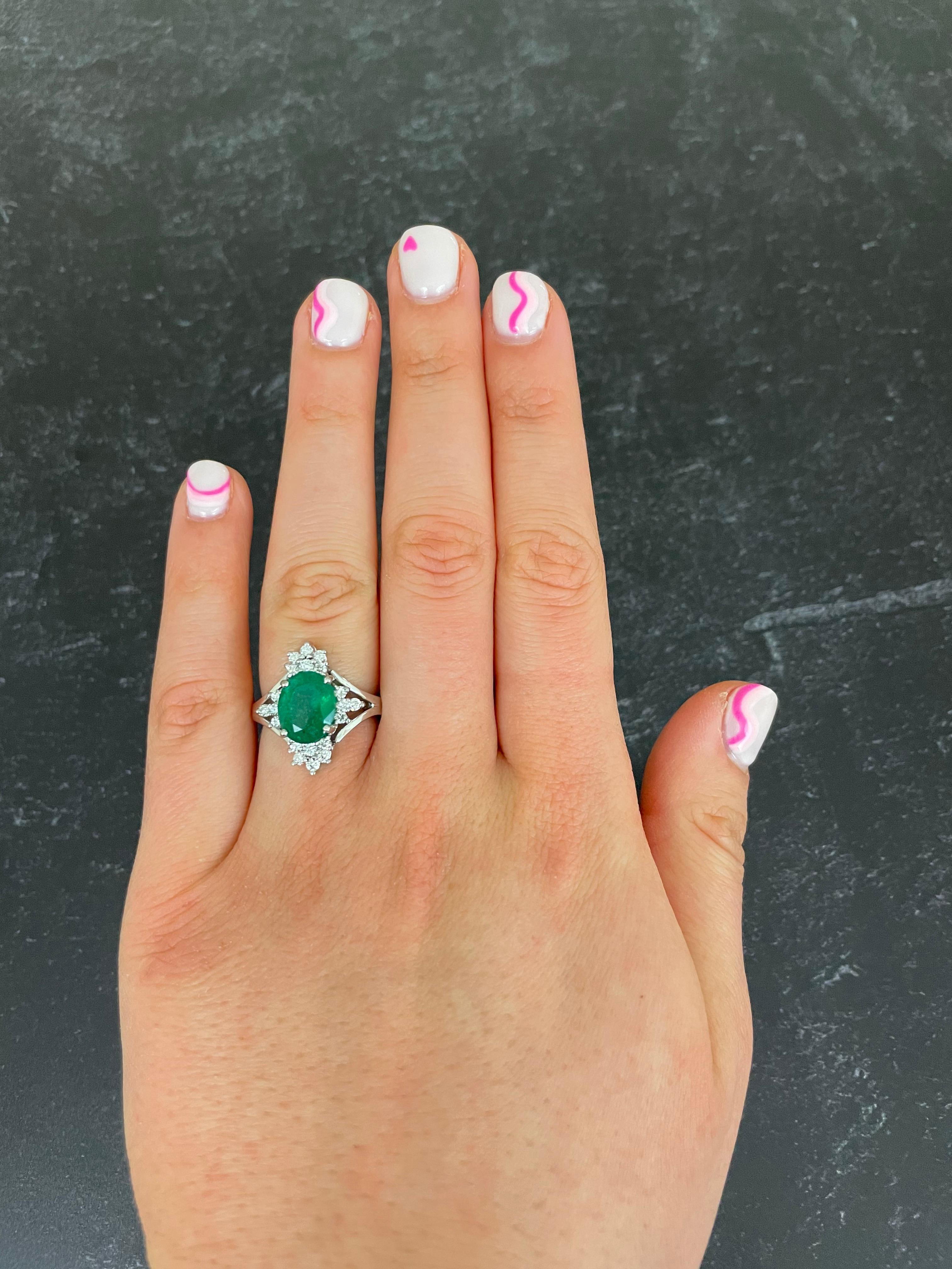 Contemporary Oval Green Emerald Diamond Engagement Halo Ring 14 Karat White Gold Vintage For Sale