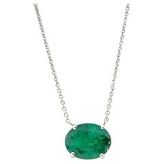 Oval Green Emerald Necklace 