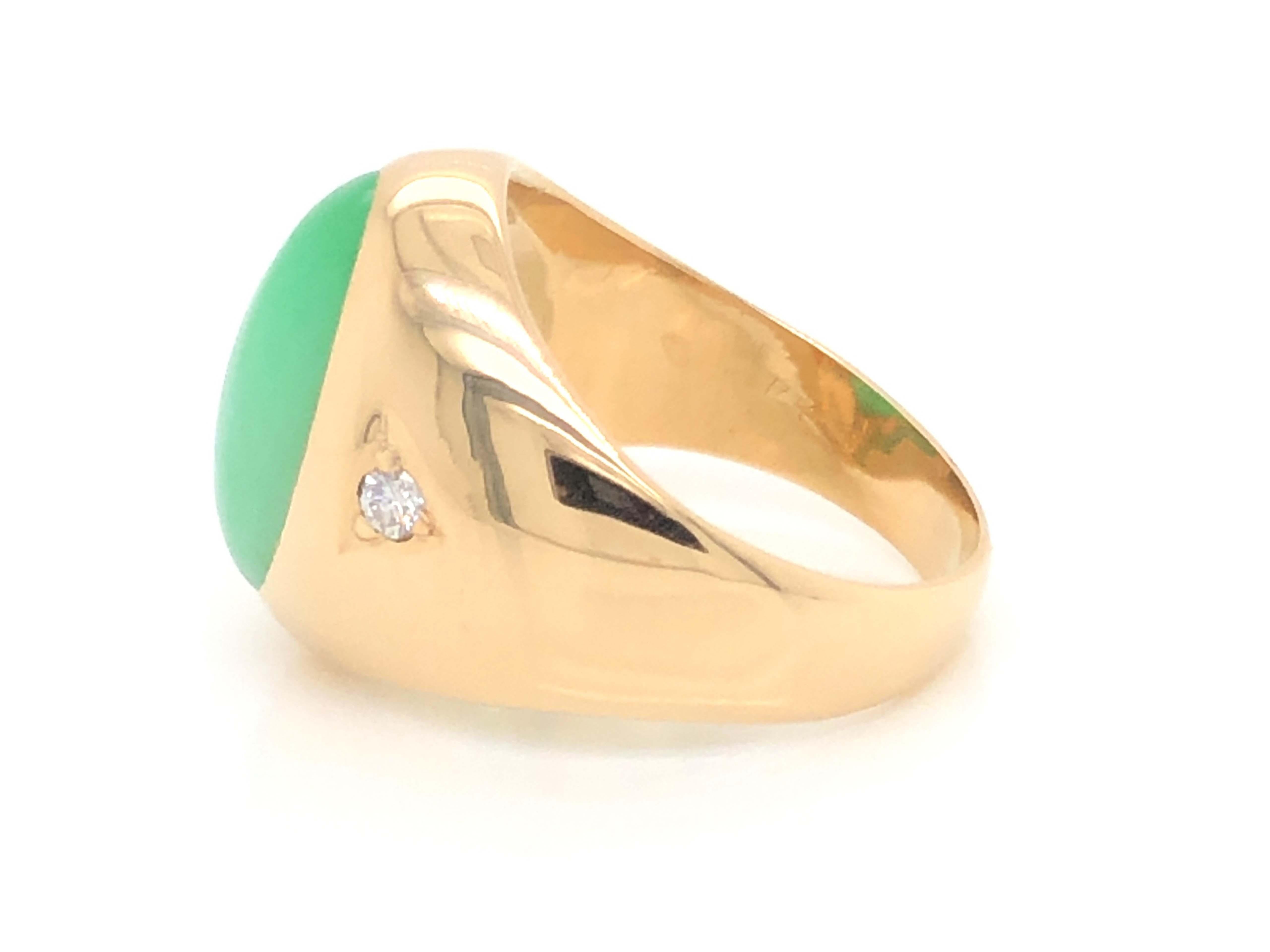 Ovaler Ring aus grüner Jade und 2 Diamanten, 14k Gelbgold Damen im Angebot
