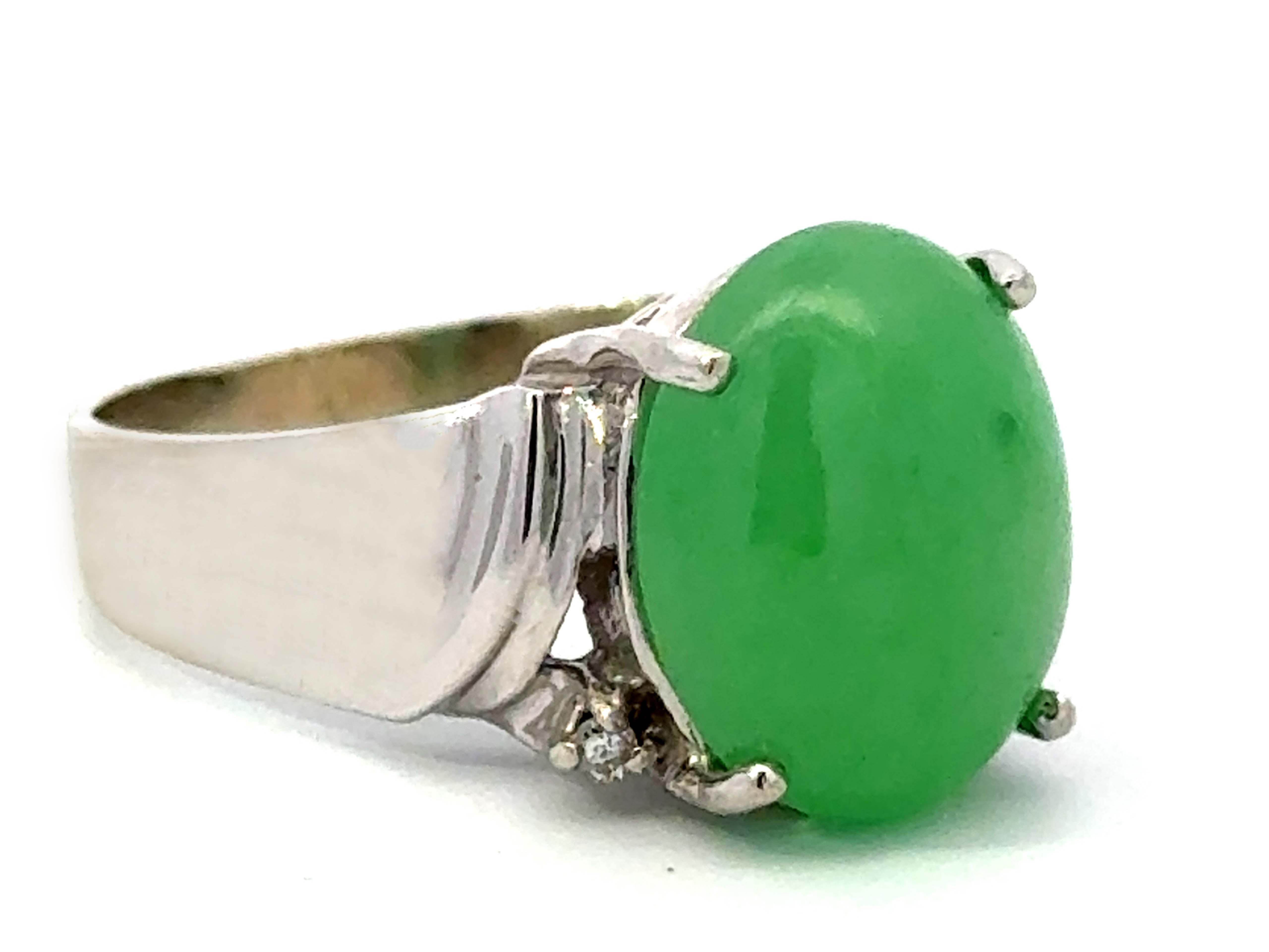 Modern Oval Green Jade Cabochon Diamond Ring 14k White Gold For Sale