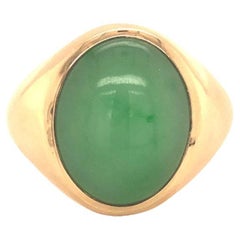 Oval Green Jade Ring, 14k Yellow Gold