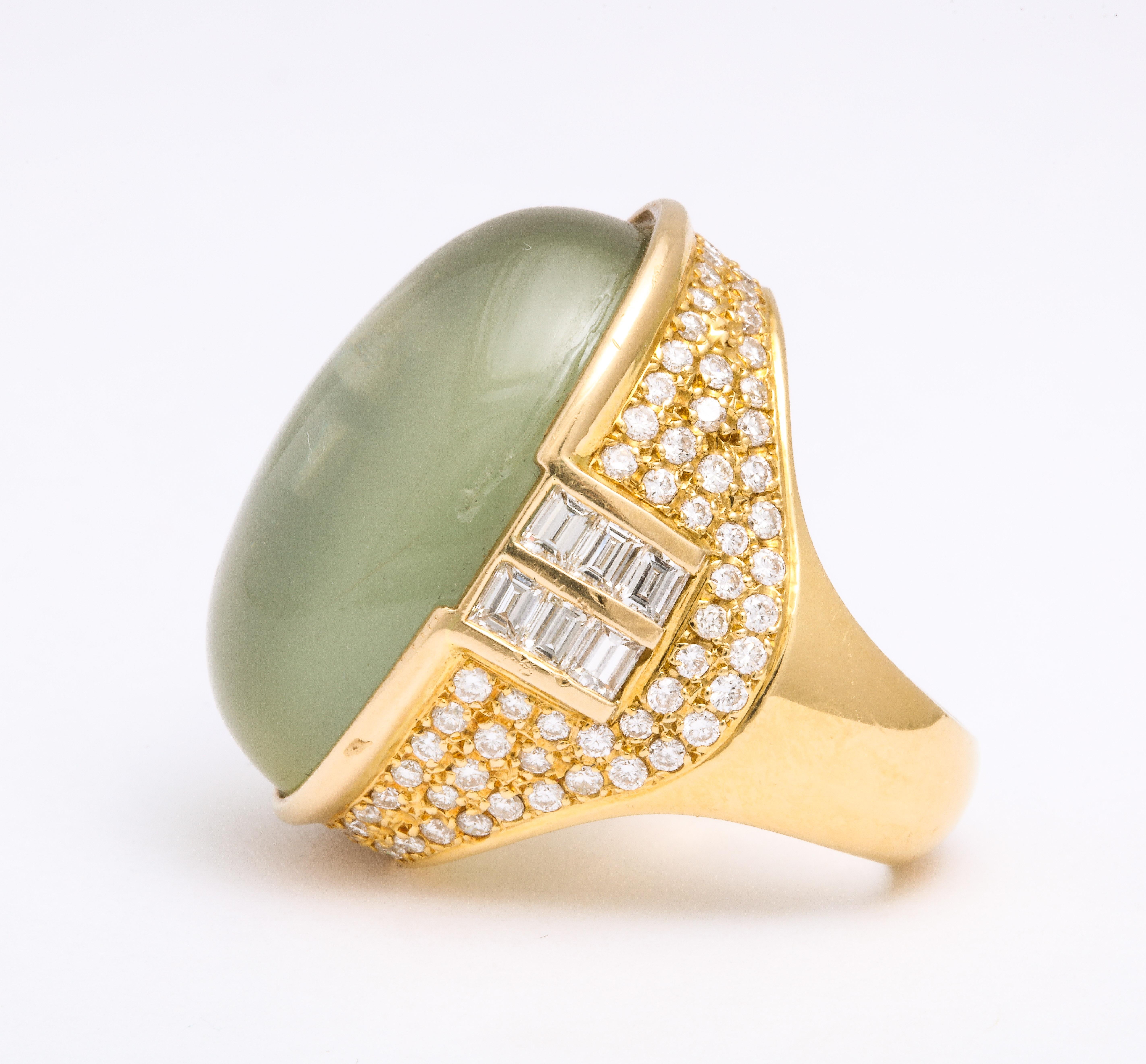 Women's or Men's Oval Grey 15 Carat Cabochon Moonstone Diamond Yellow Gold Ring