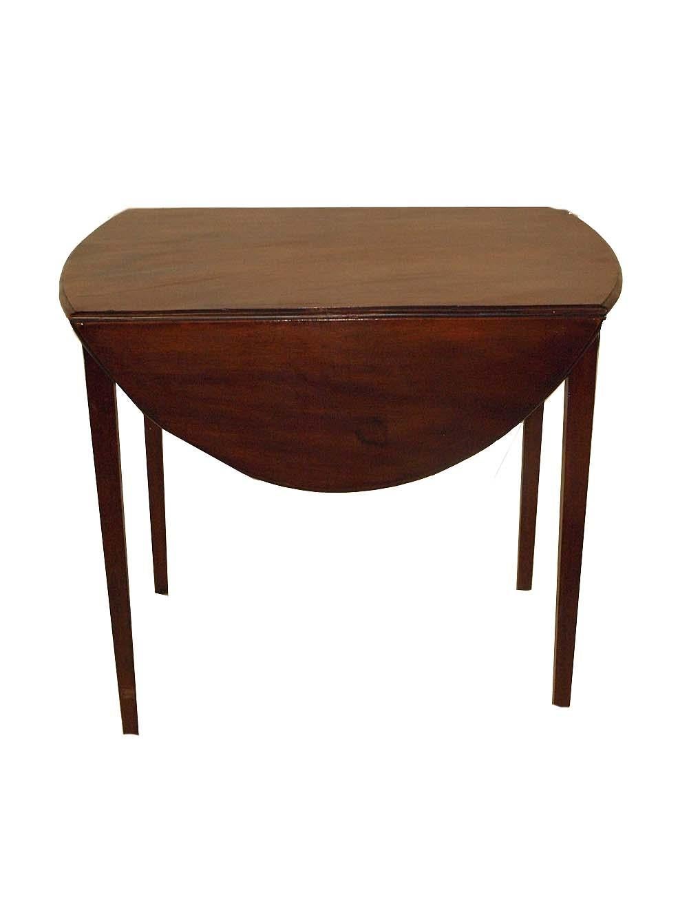 Ovaler Hepplewhite-Pembroke-Tisch (19. Jahrhundert) im Angebot