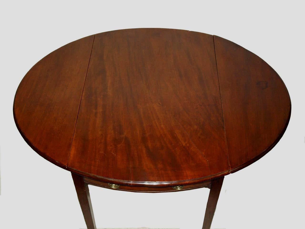 Oak Oval Hepplewhite Pembroke Table For Sale