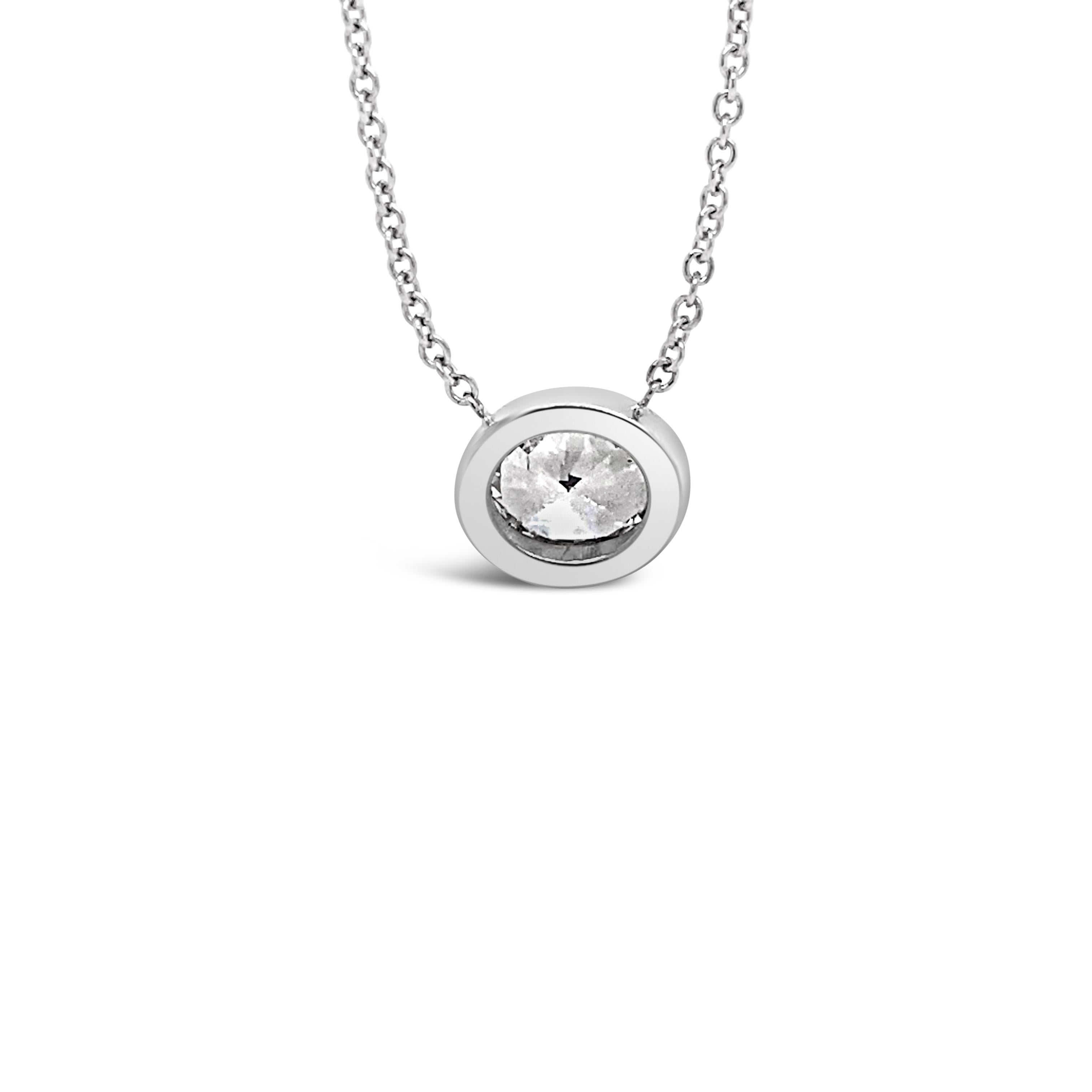 Oval Horizontal Diamond Pendant, 1.00 Total Carat In New Condition For Sale In Cedarhurst, NY