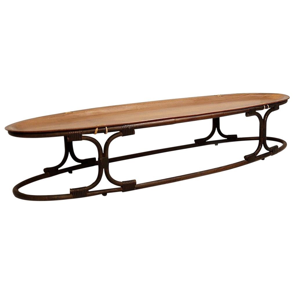 Table basse italienne ovale en teck, plateau en contreplaqué, bambou et corde en cuir