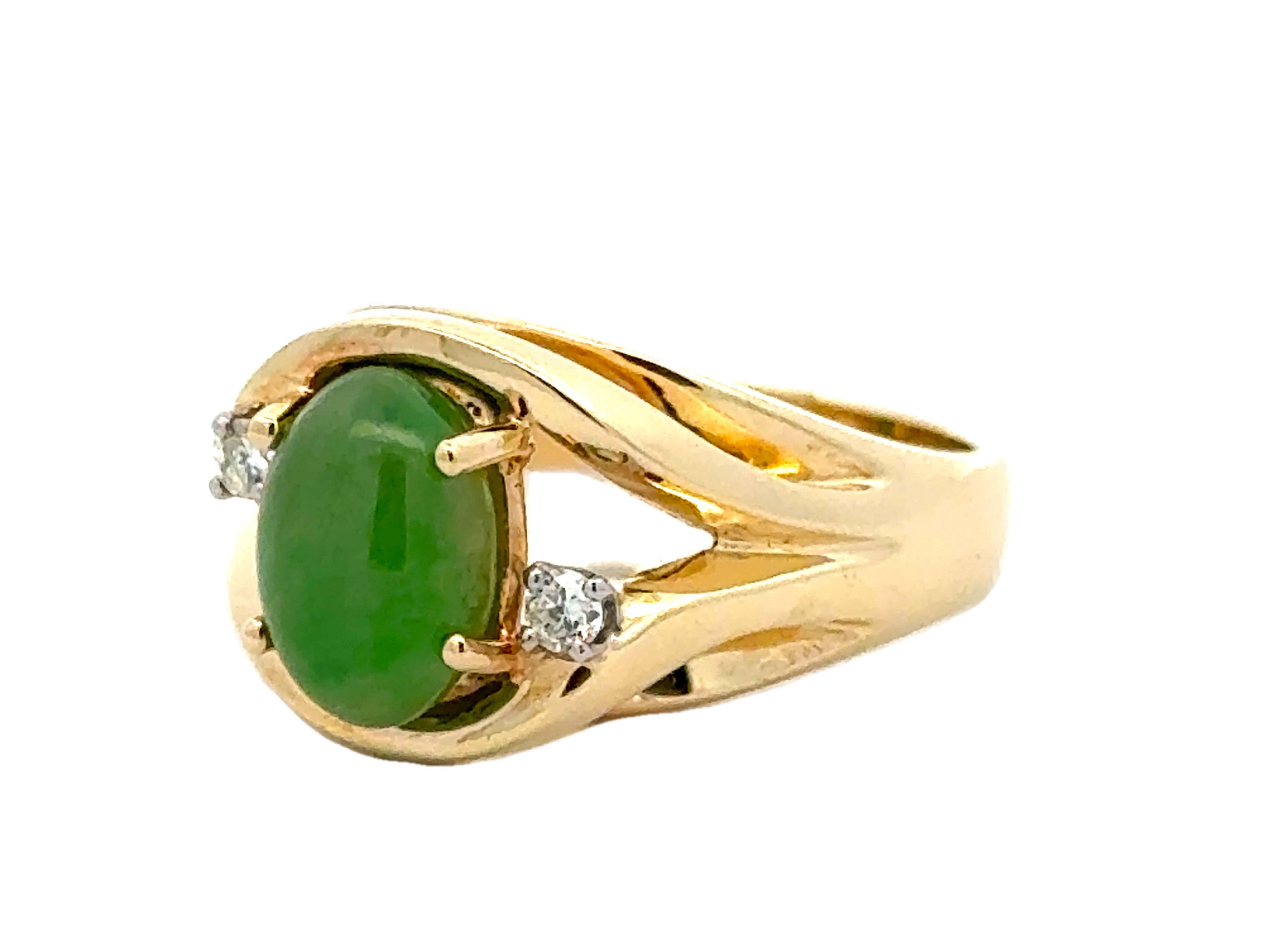 Oval Cut Oval Jade Cabochon Diamond Ring 14K Yellow Gold For Sale