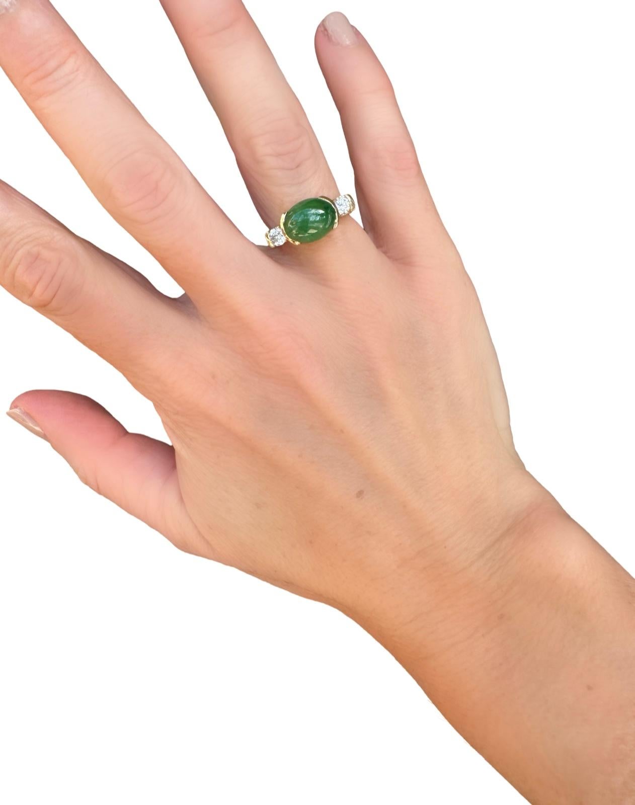 Oval Jade, Diamond and 14K Yellow Gold Statement Ring For Sale 4
