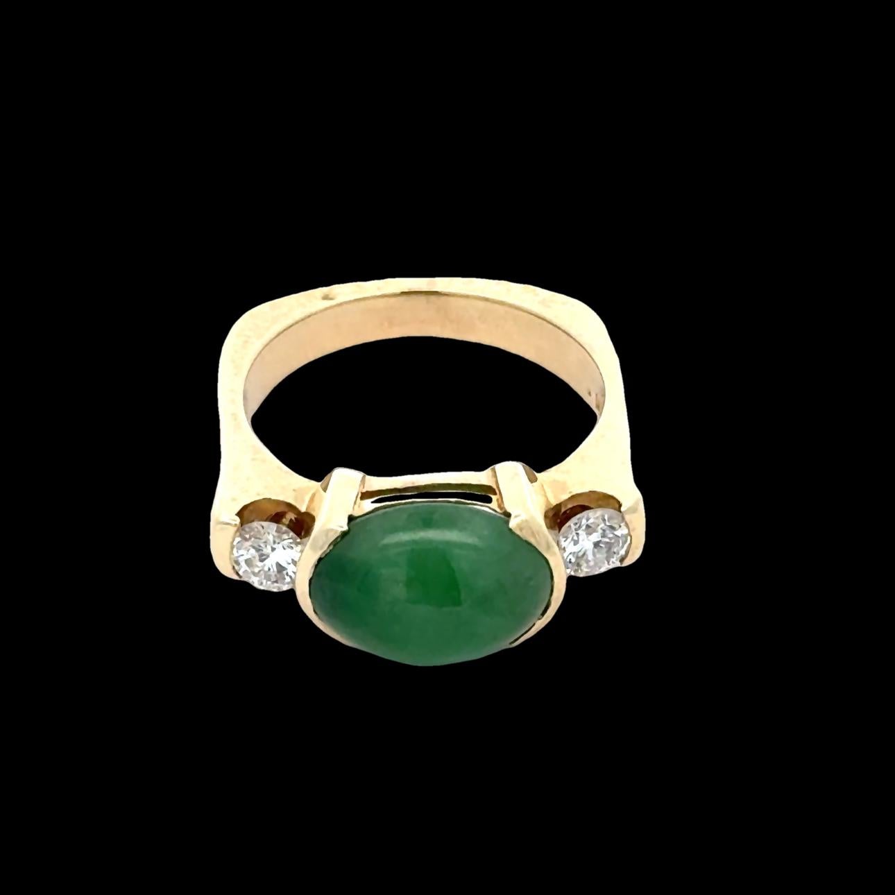 Oval Jade, Diamond and 14K Yellow Gold Statement Ring For Sale 2