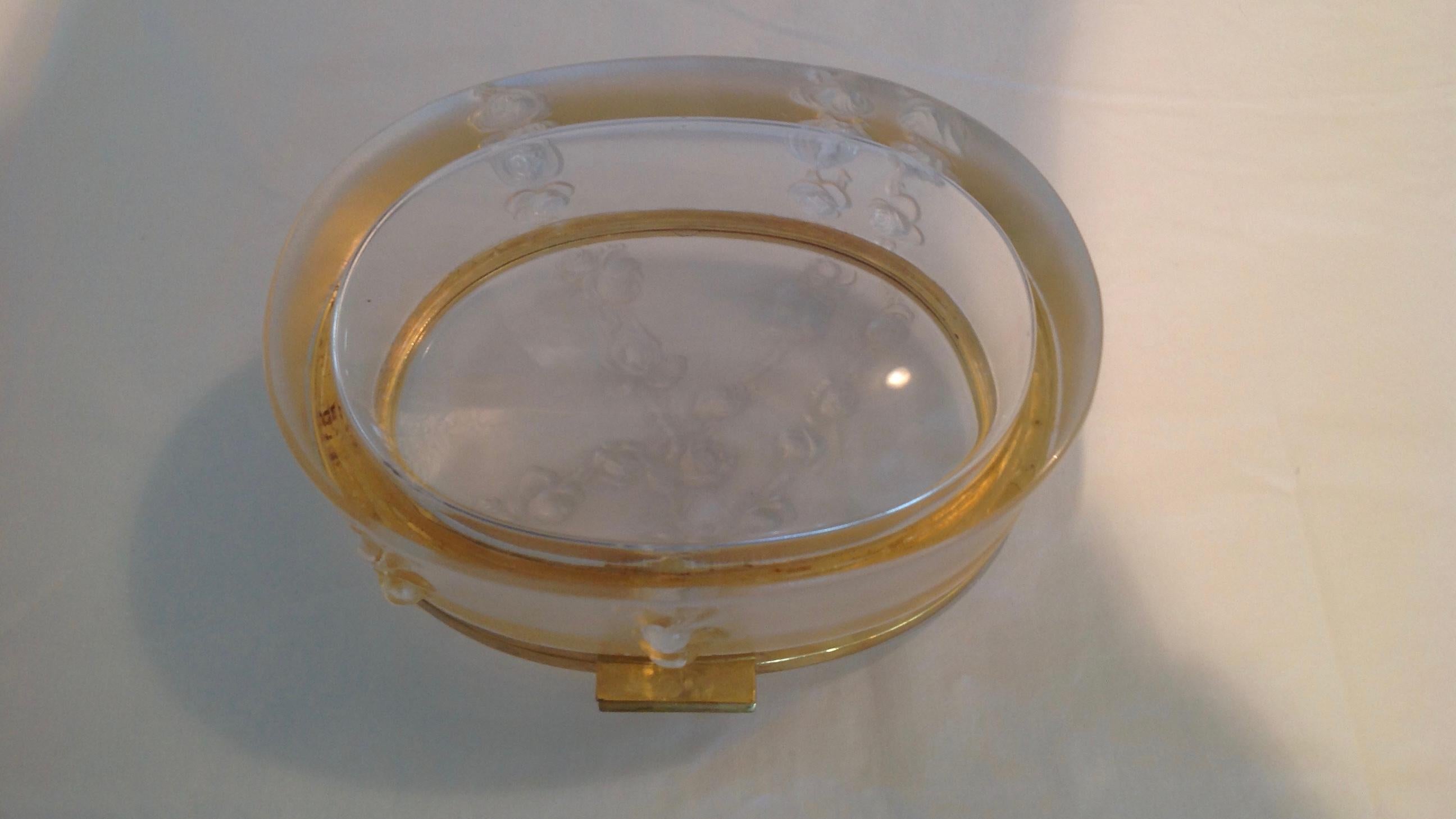 Oval Lalique Hinged Box with Gilt Metal Mounts 6