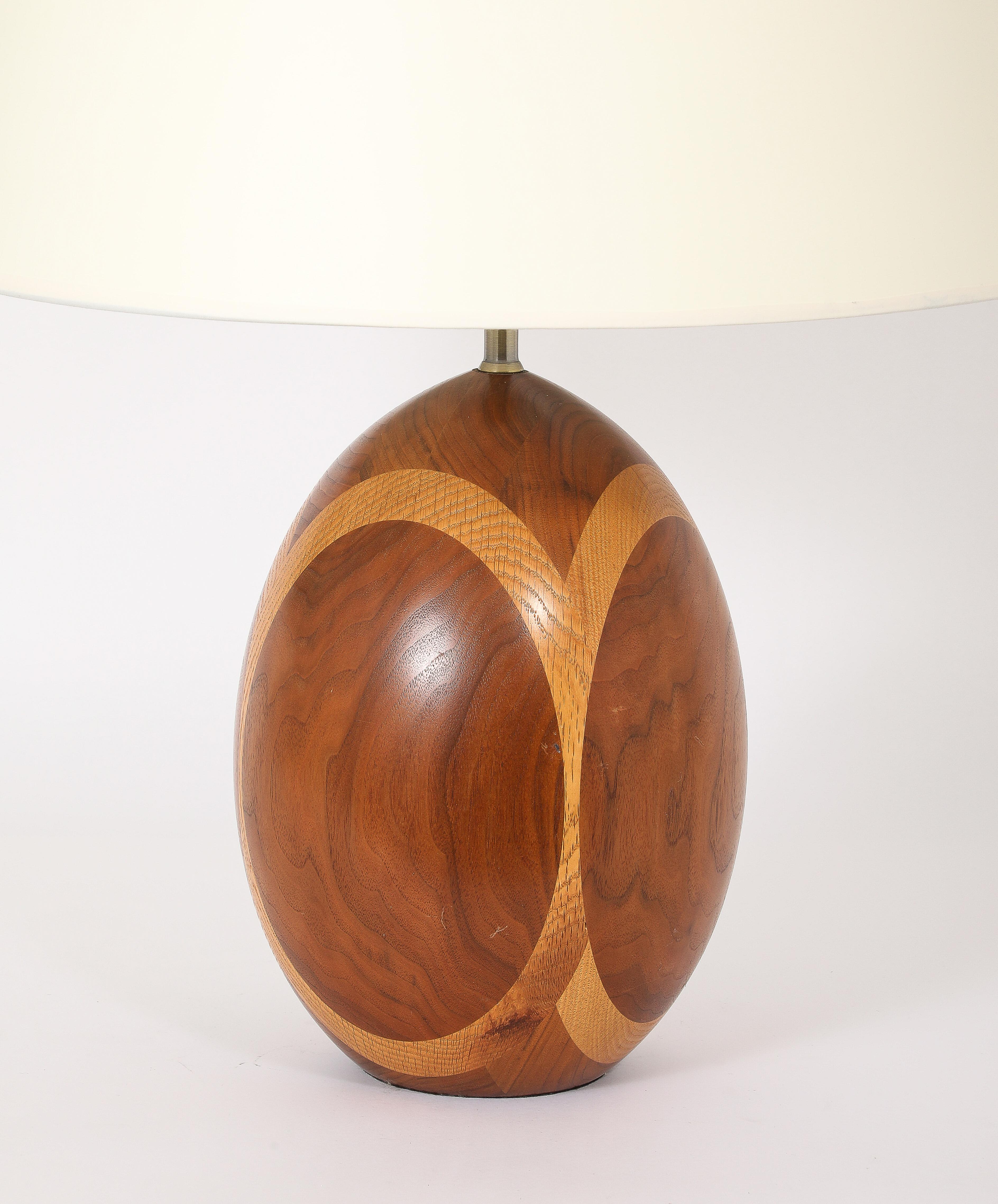 Lampe ovale en Wood Wood, USA 1960's Bon état - En vente à New York, NY