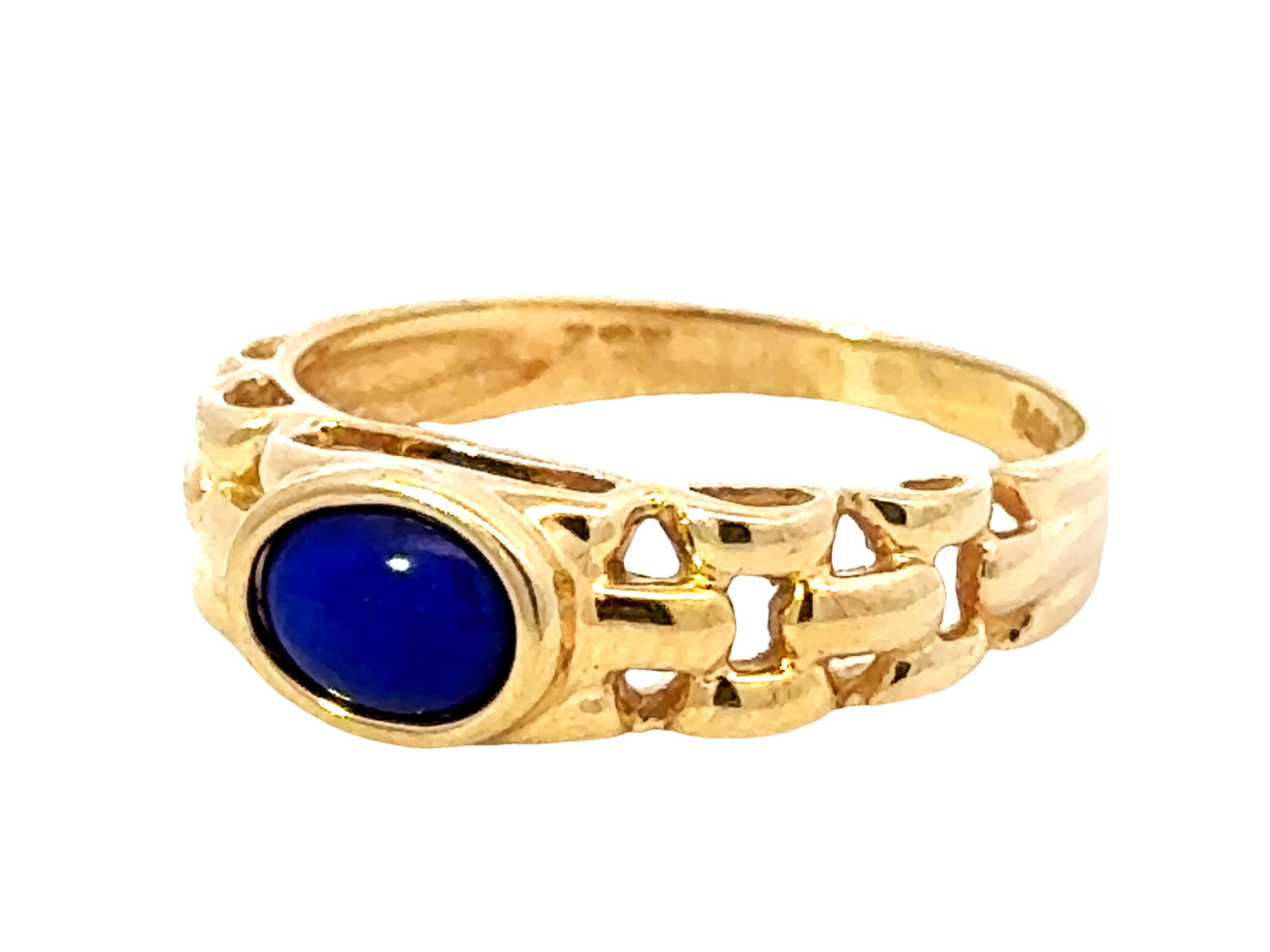 Taille ovale Bague à anneau lapis-lazuli ovale en or jaune 14 carats en vente