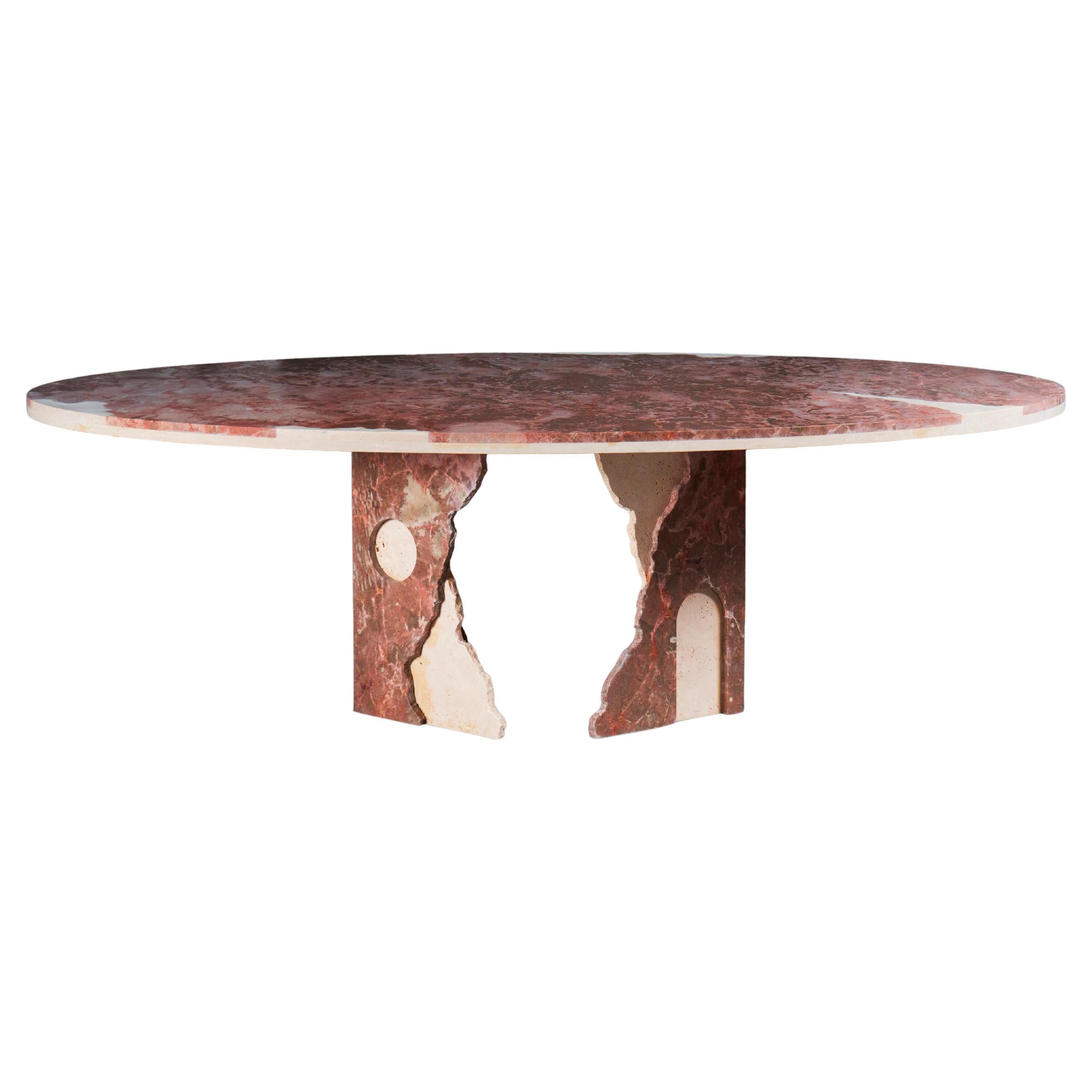 Mesa de Comedor Ovalada Grande de Travertino Beige y Mármol Breccia Tavira en venta