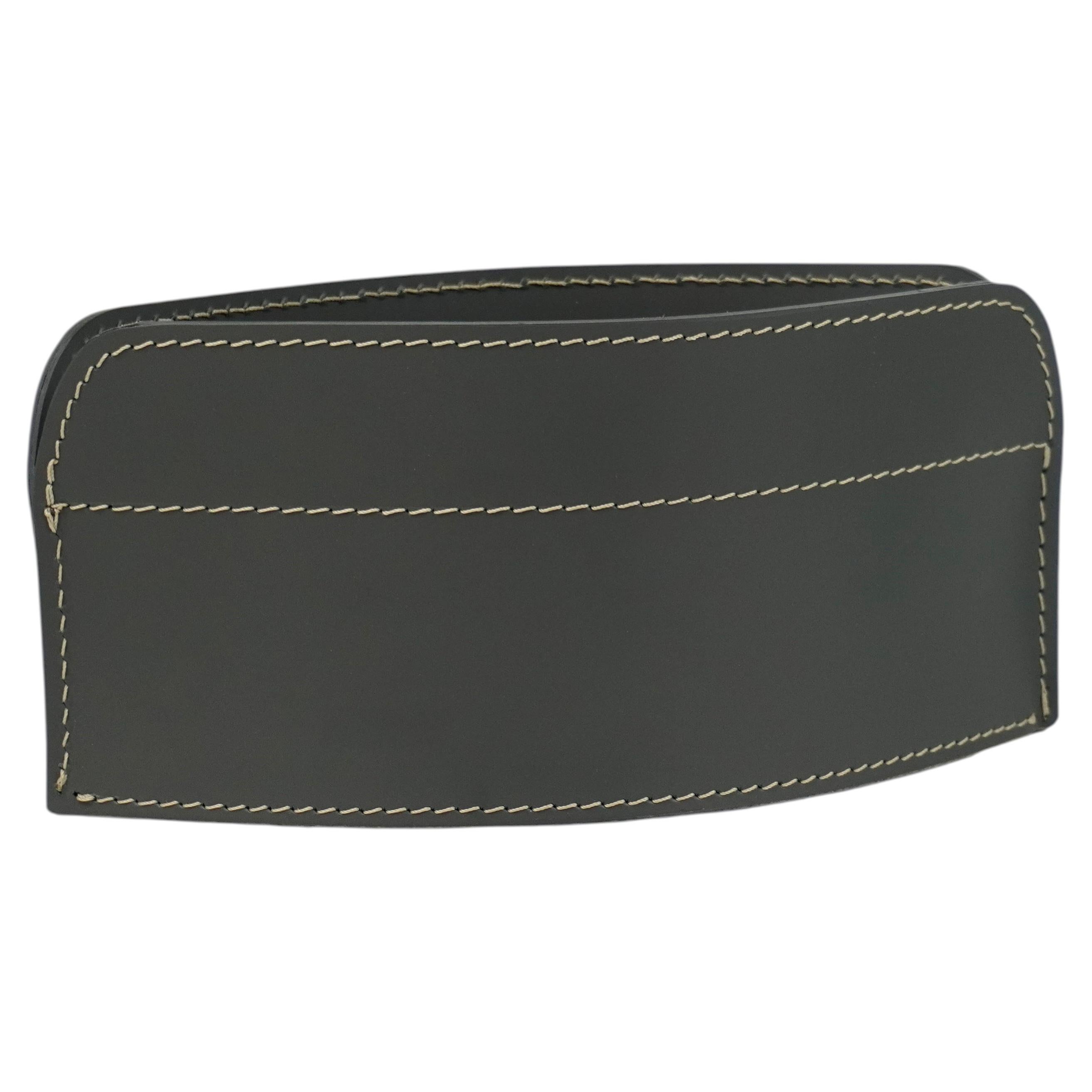 Oval Leather Valet Tray - Elegant Desk Accessory - Regenerated Leather
